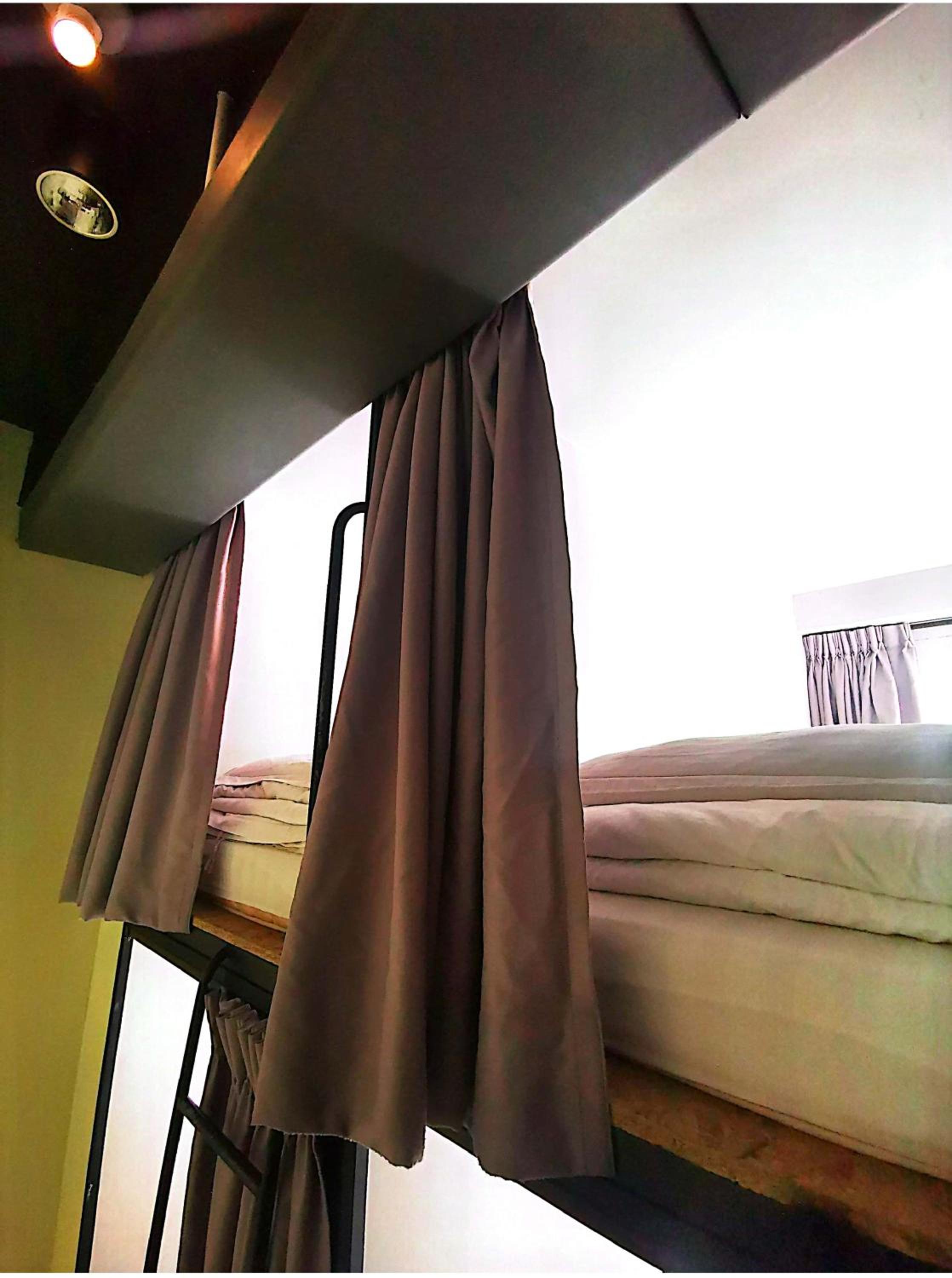 4-Bed Mixed Dormitory Room photo 2