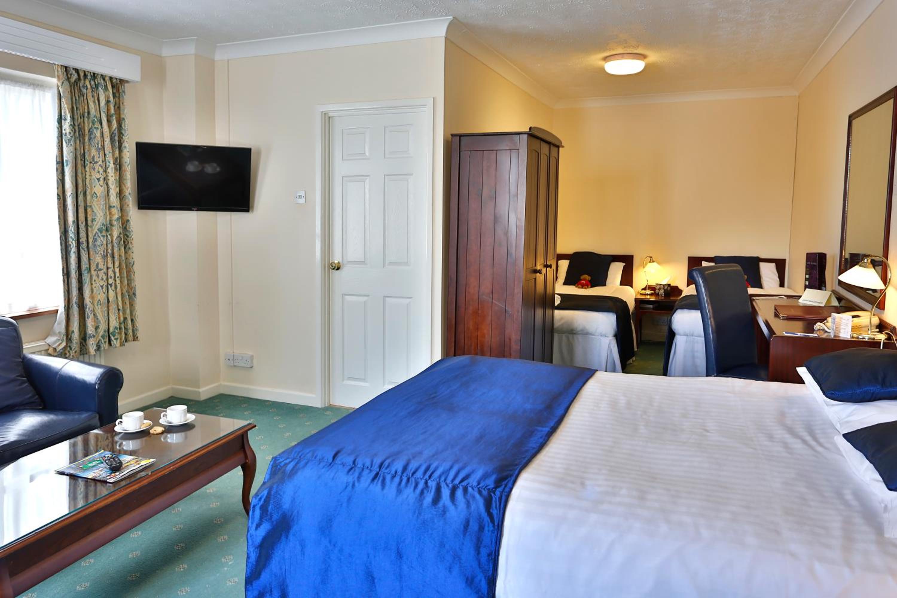 Standard Triple Room photo 3
