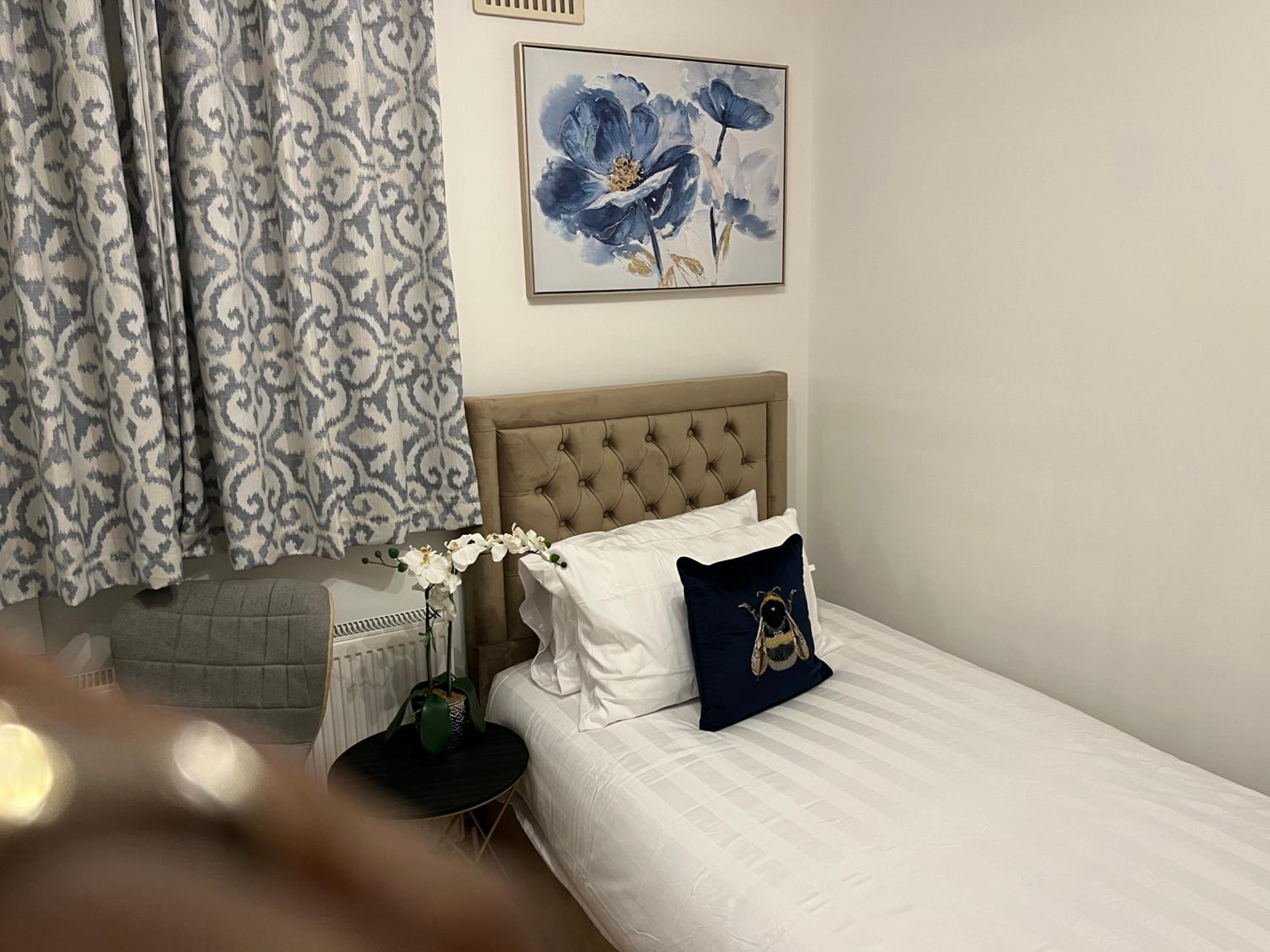 Single Room photo 1