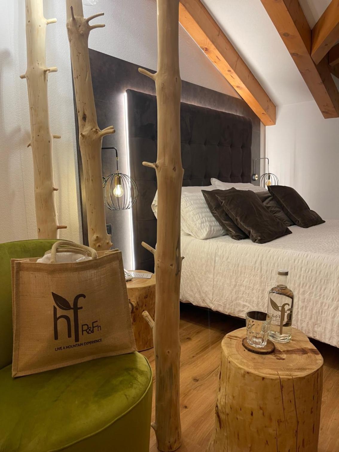 Deluxe Family Suite