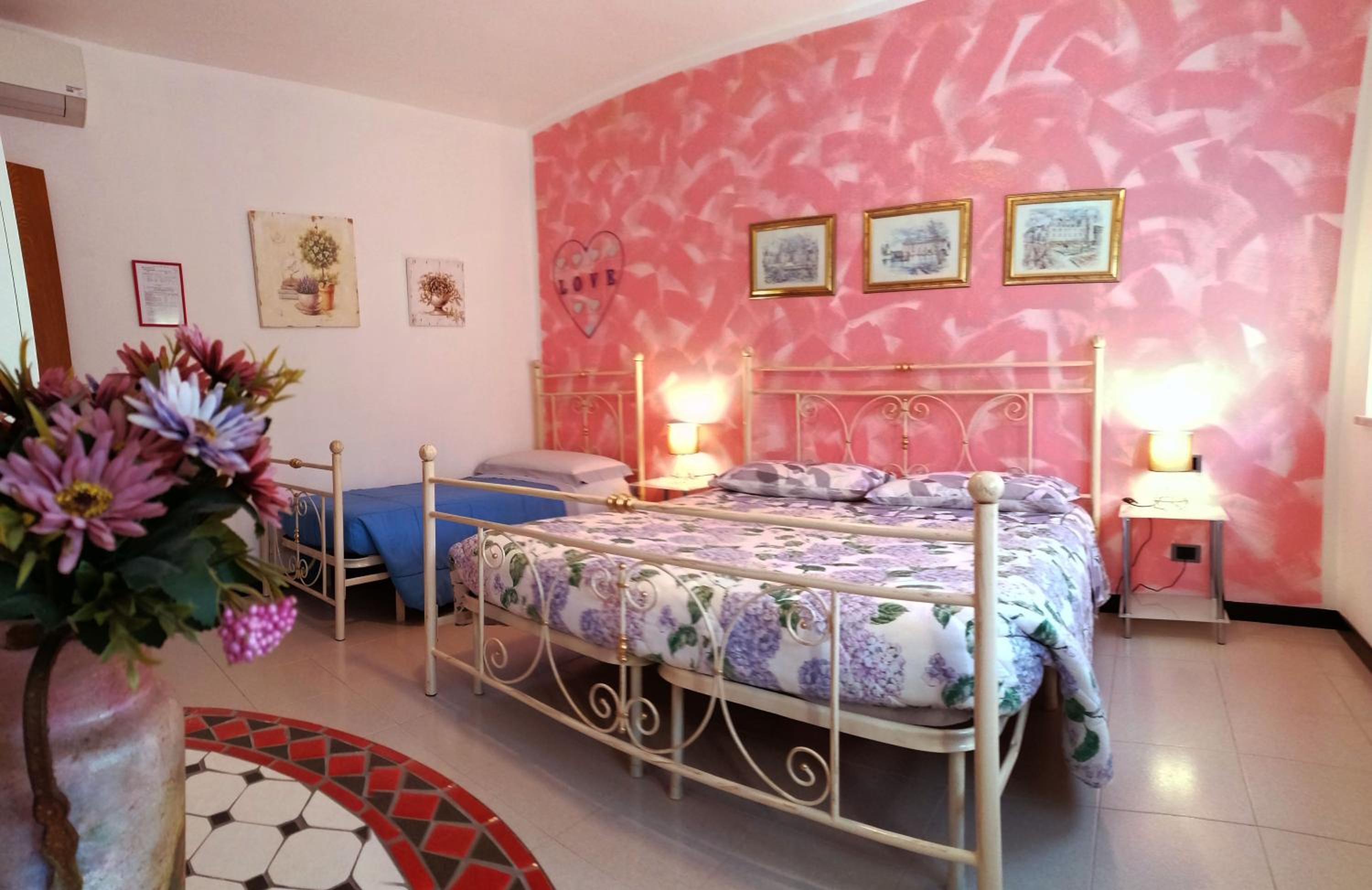Quadruple Room - Photo 4