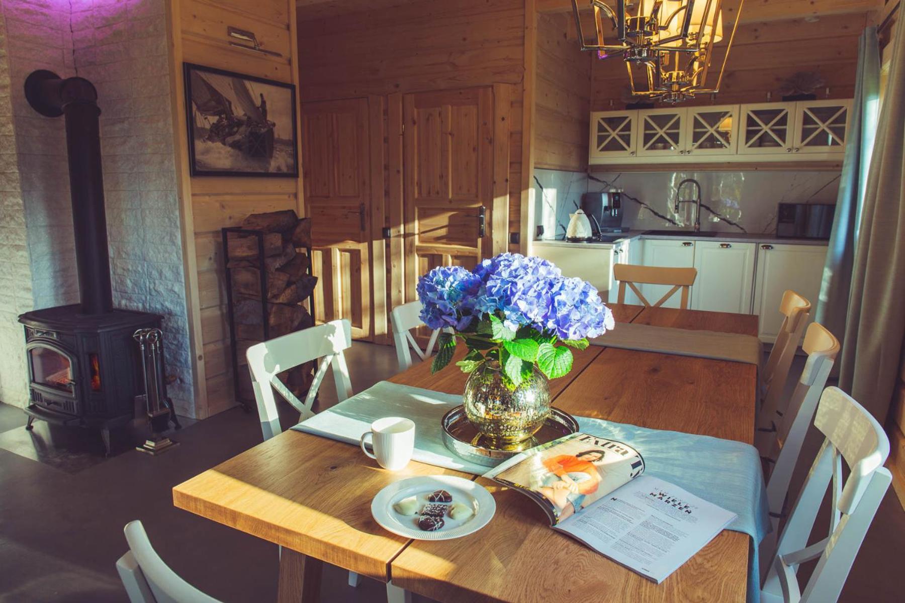 Four-Bedroom House - Photo 10