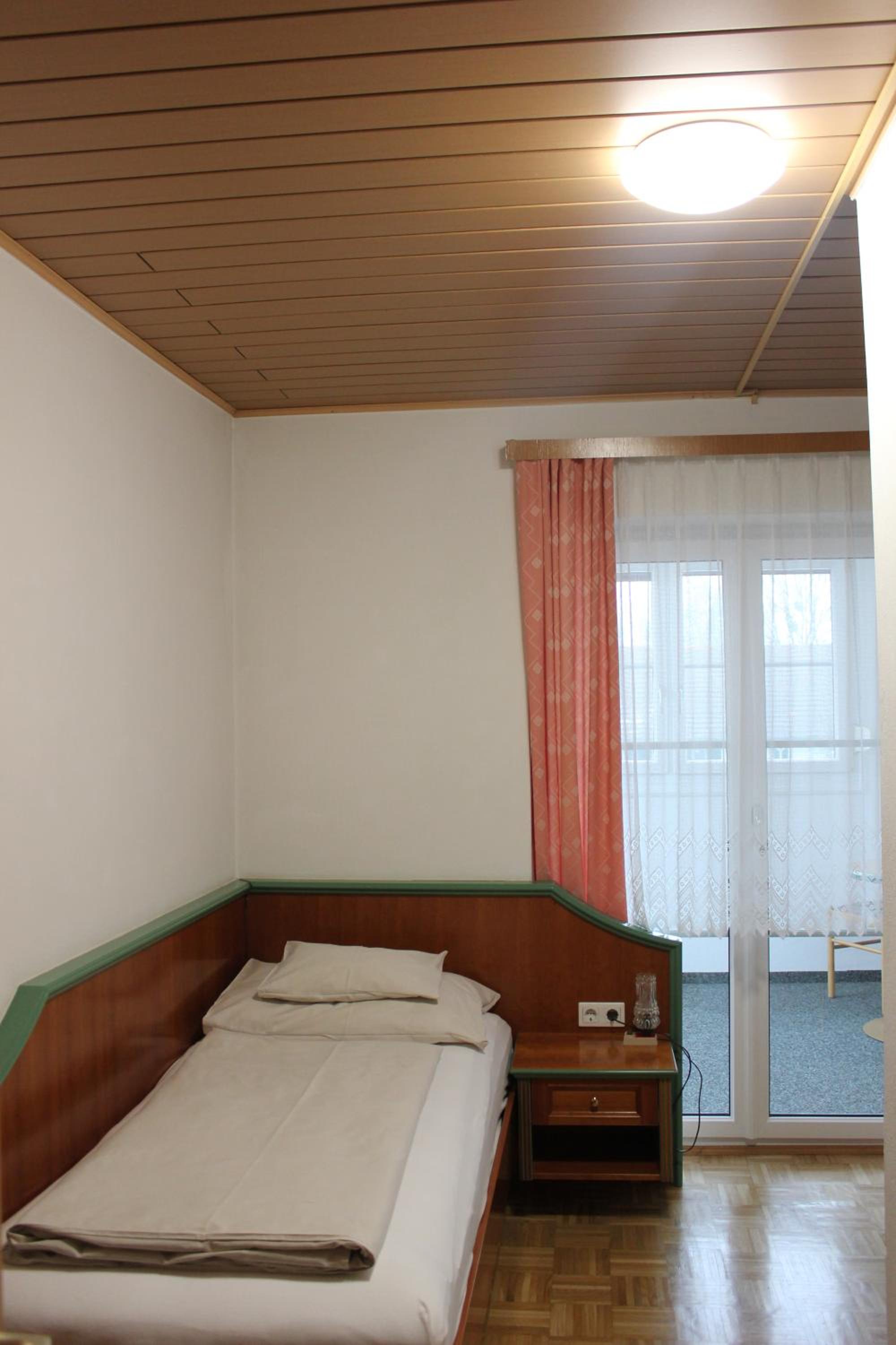 Economy Single Room photo 1