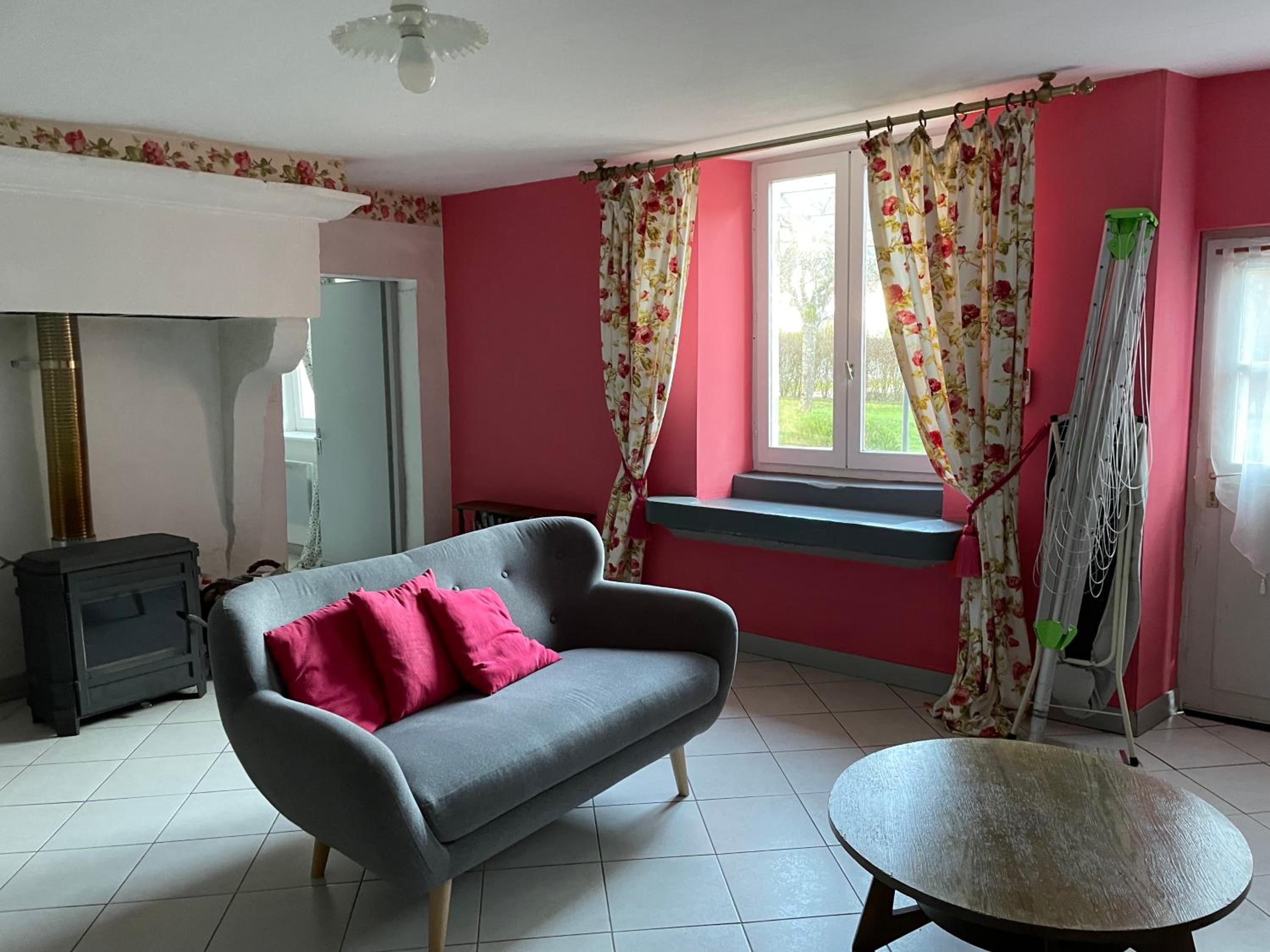 One-Bedroom House photo 1
