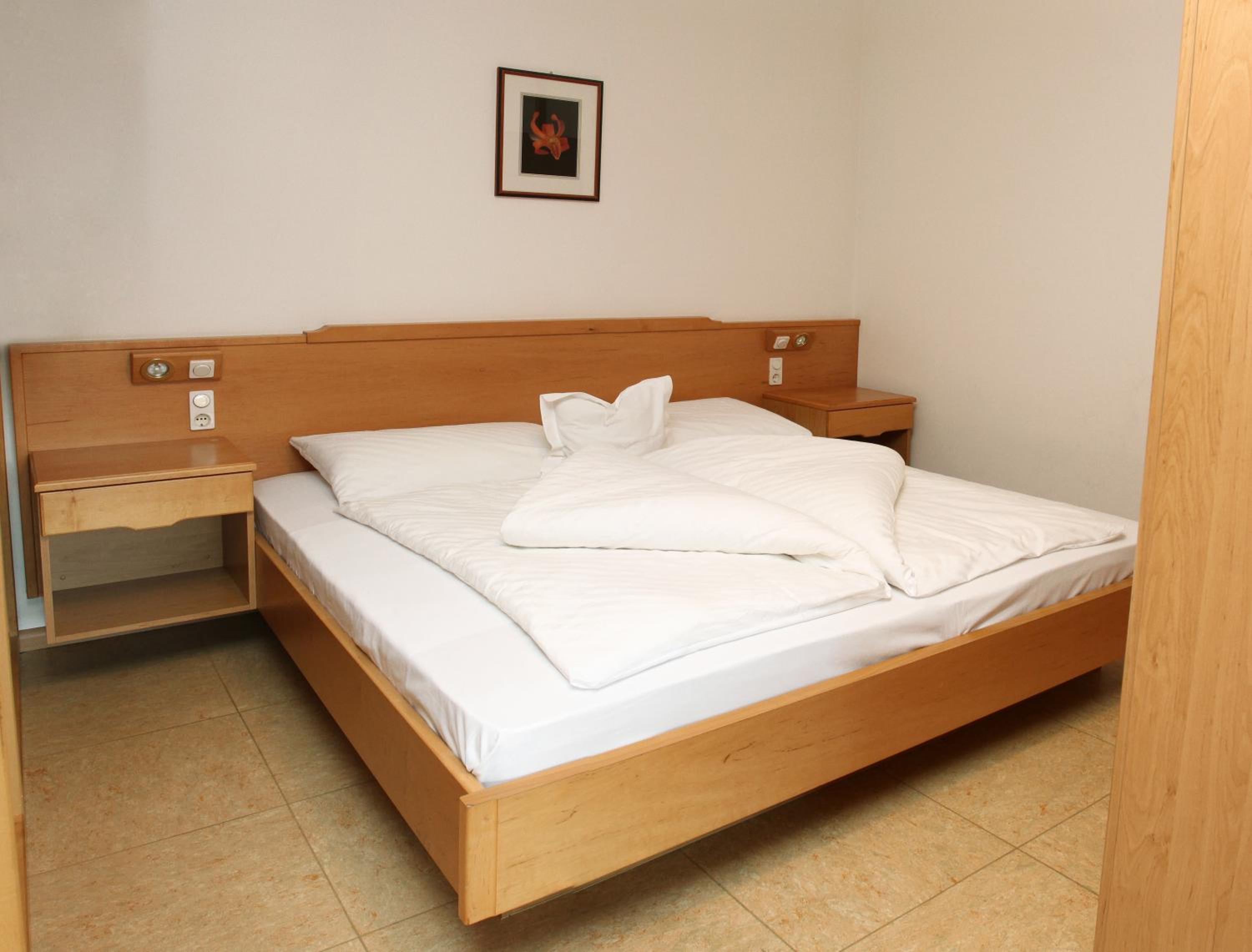 Standard One-Bedroom Apartment