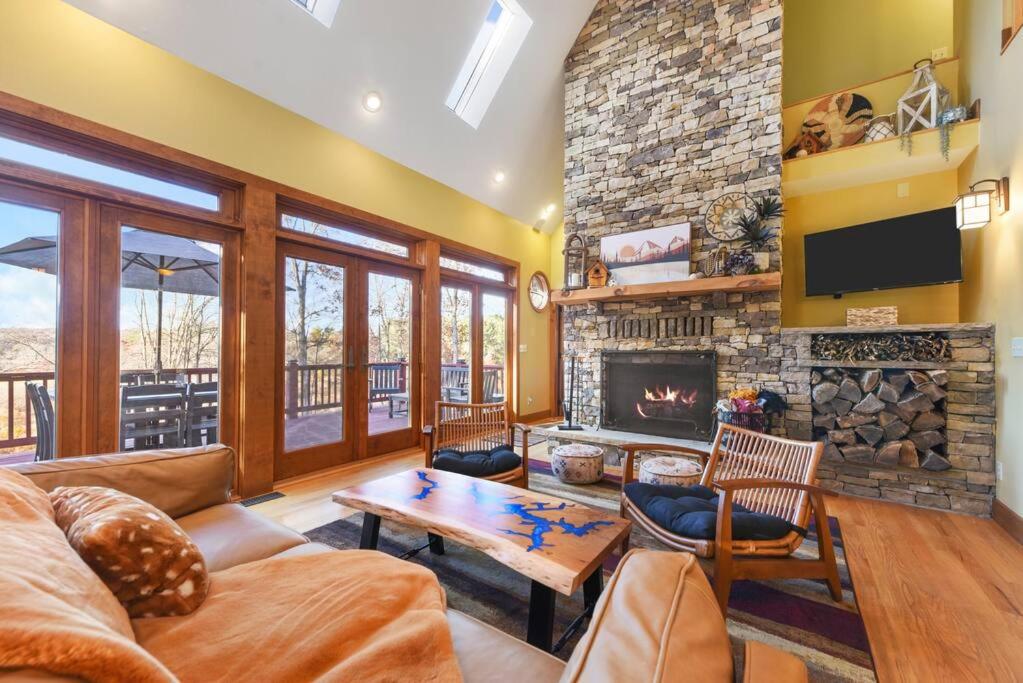 Four-Bedroom House photo 1