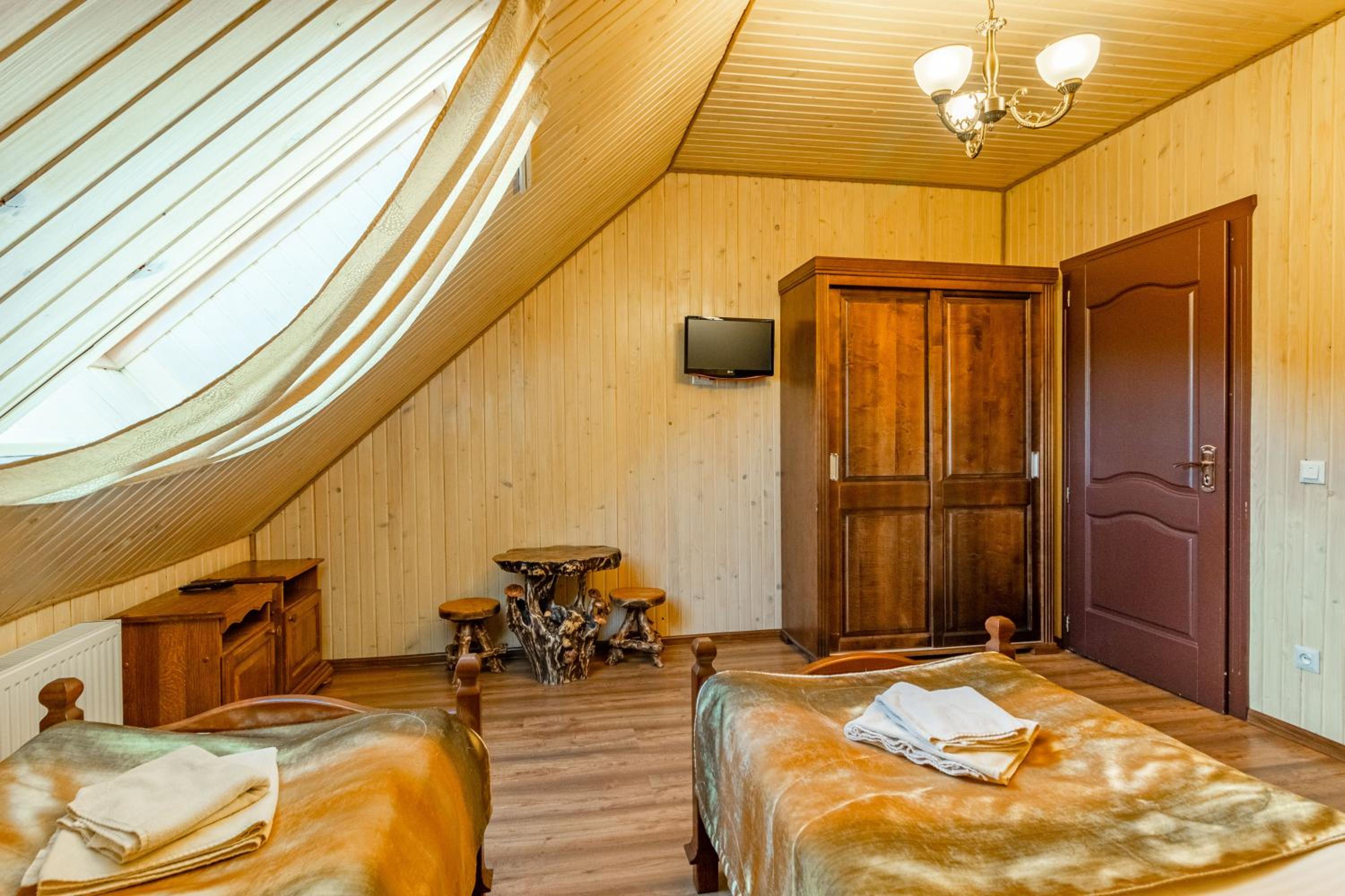 Twin Room - Attic