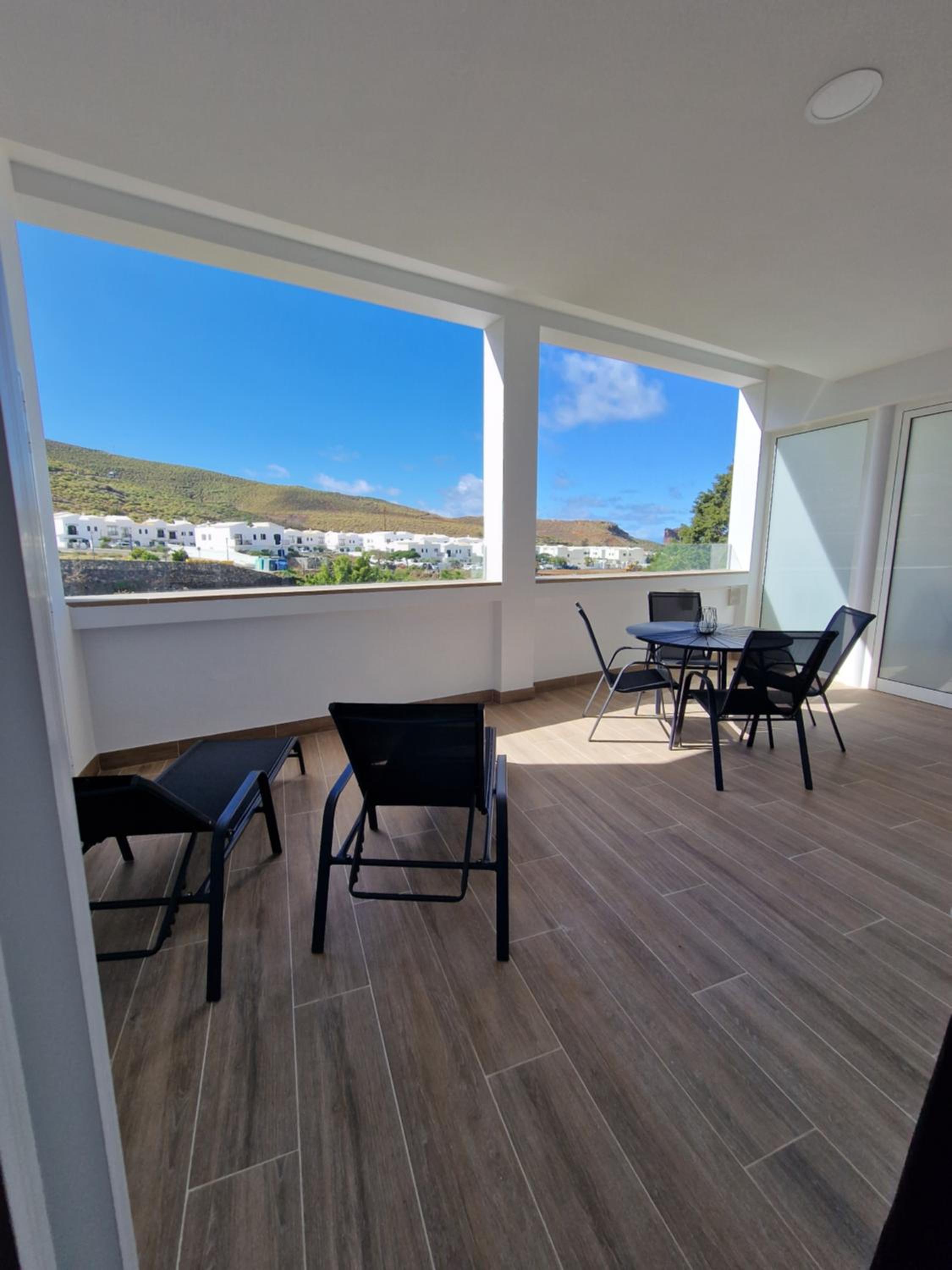 Apartment with Terrace photo 3