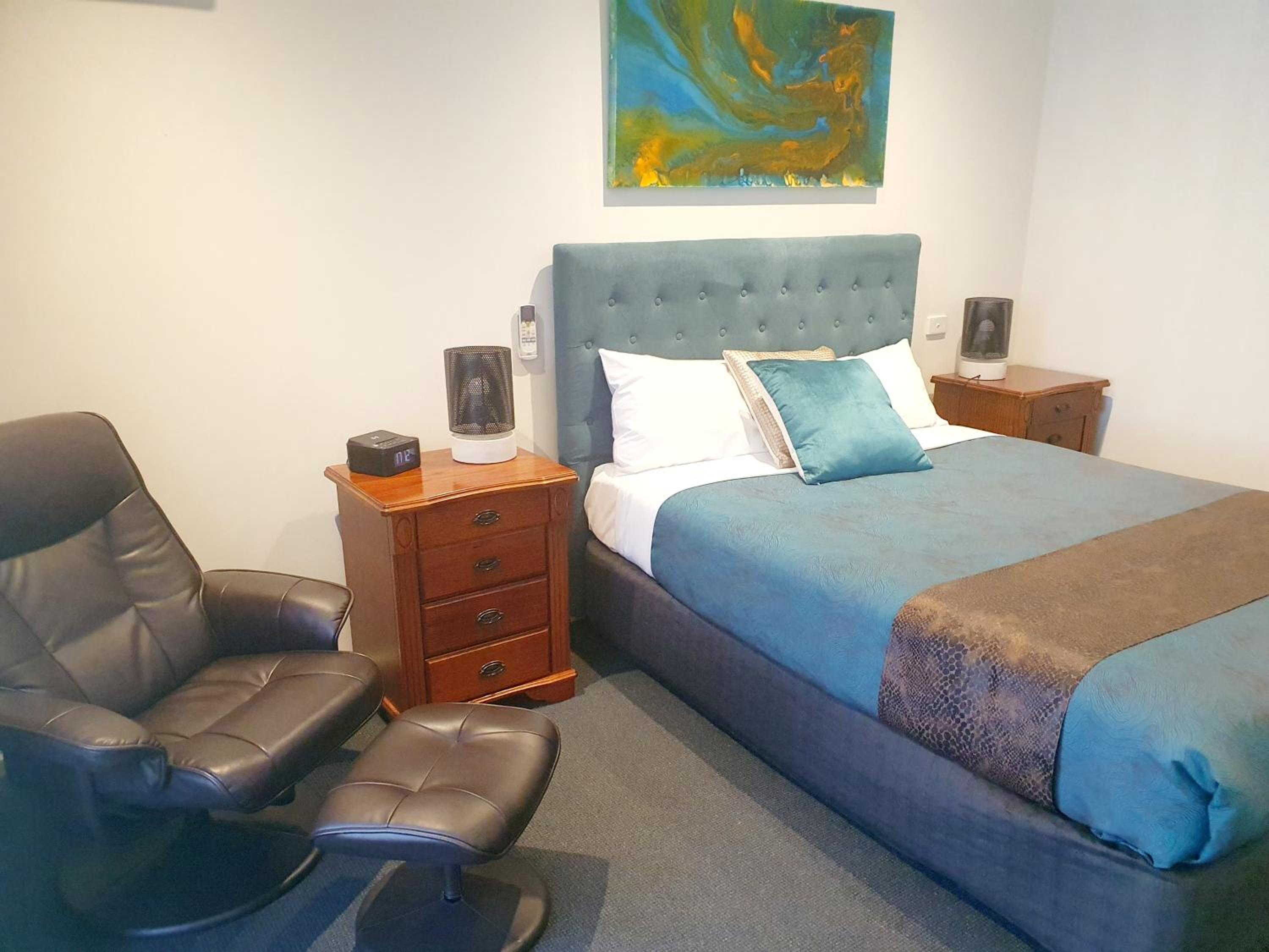 Executive Queen Room