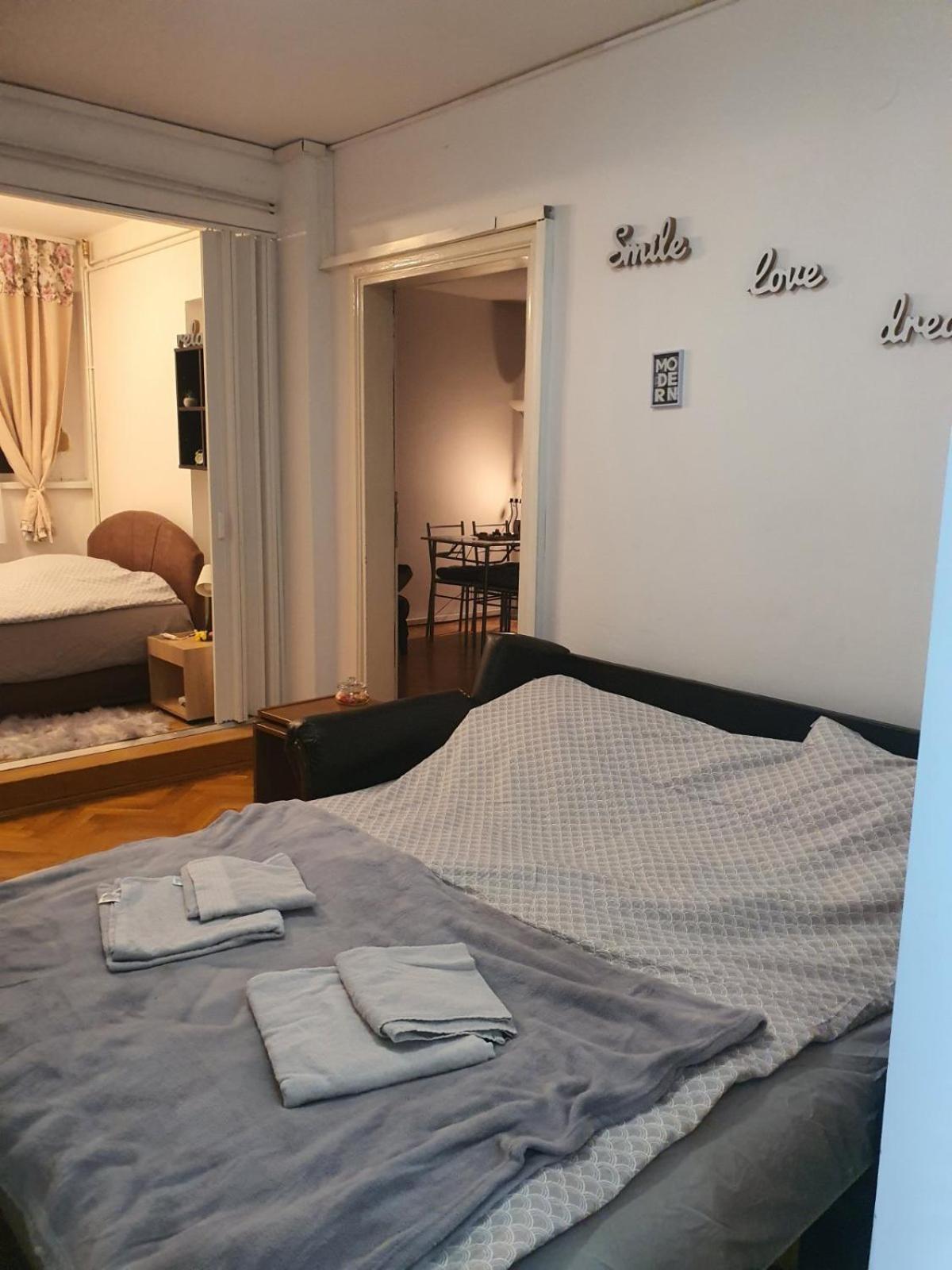 Two-Bedroom Apartment photo 2