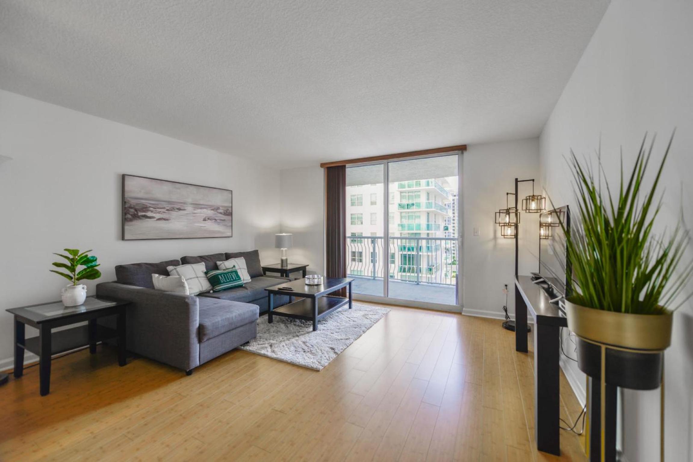 Apartment photo 1