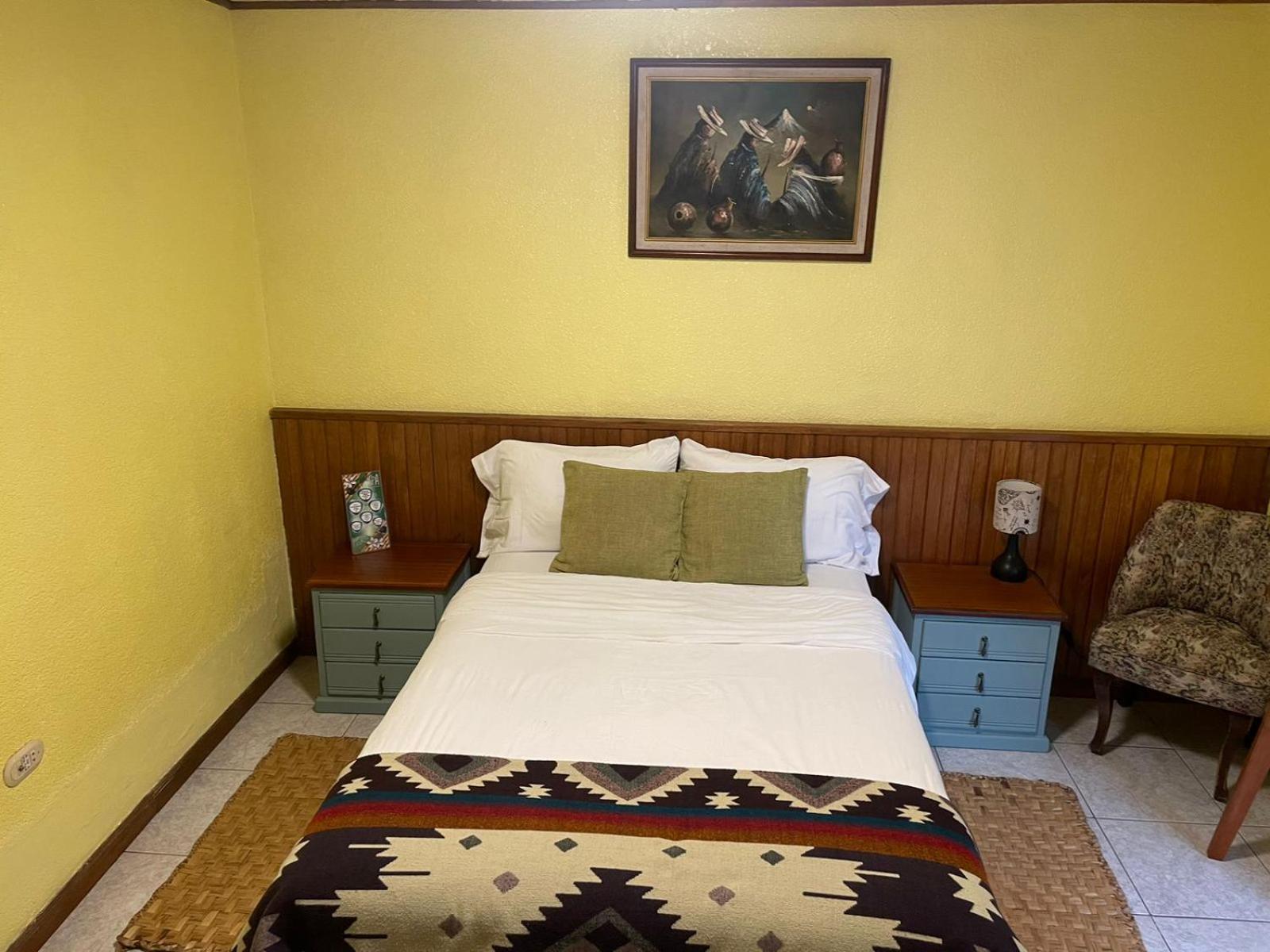 Deluxe Double or Twin Room