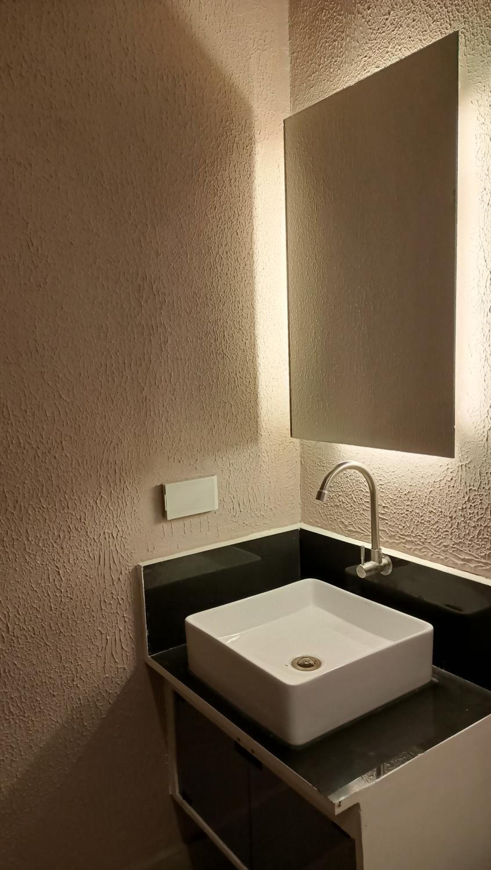 Standard Twin Room - Photo 2