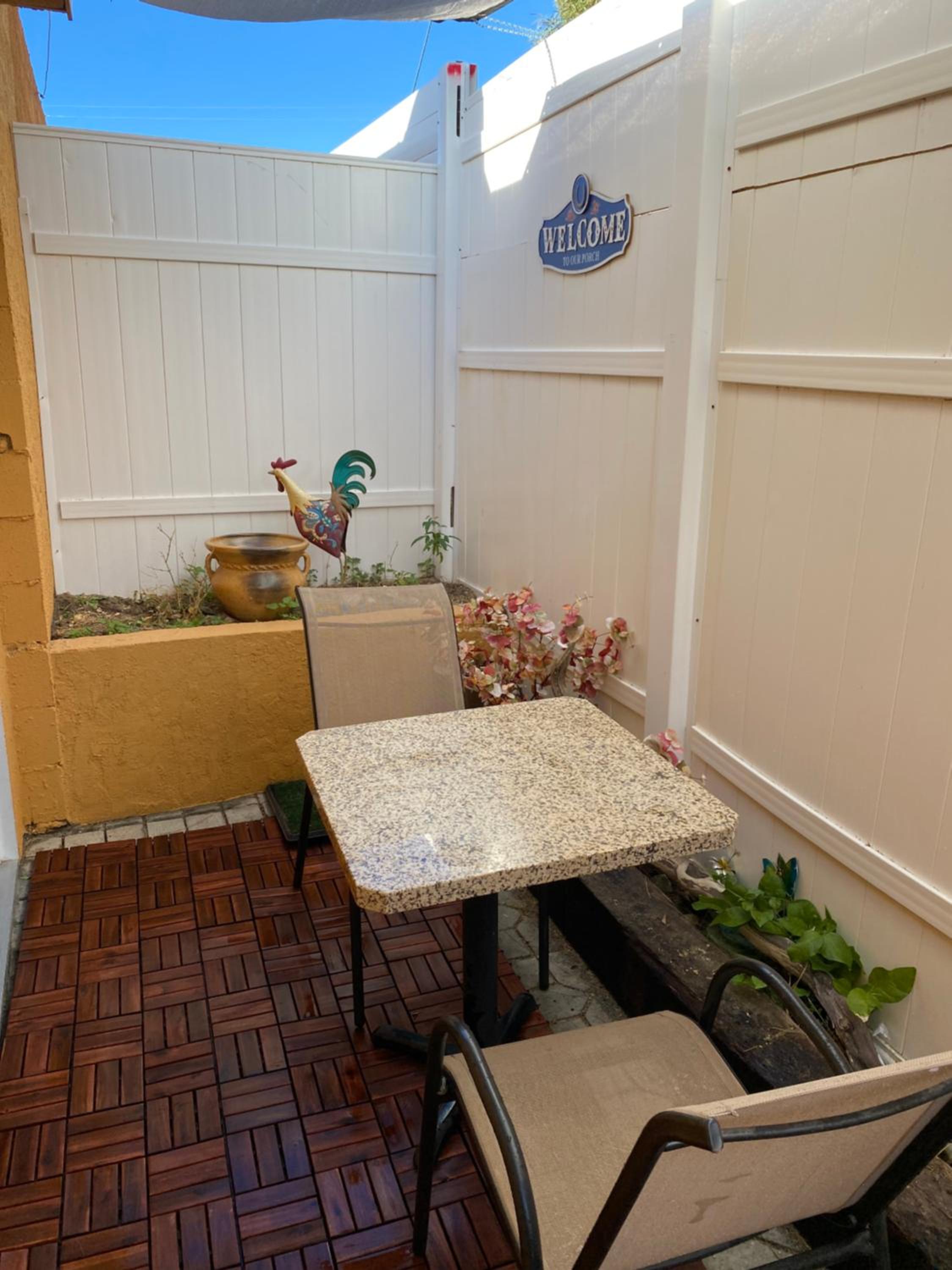 Deluxe King Studio - Photo 19