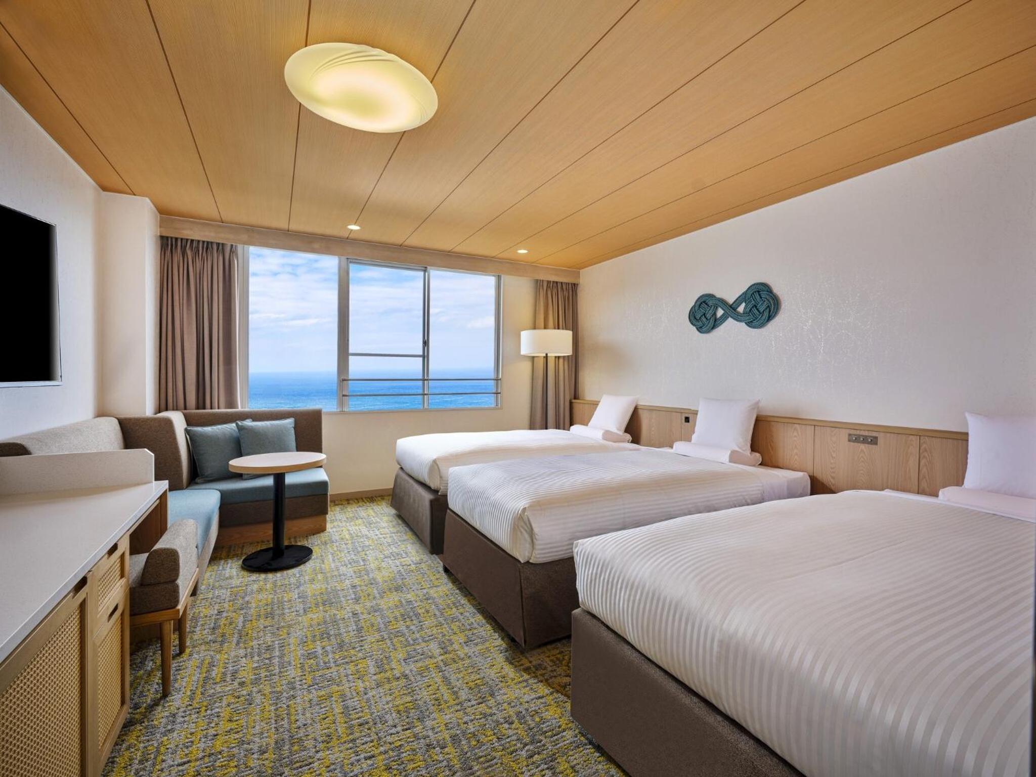 [Ocean View]Standard Triple Room & Terrace