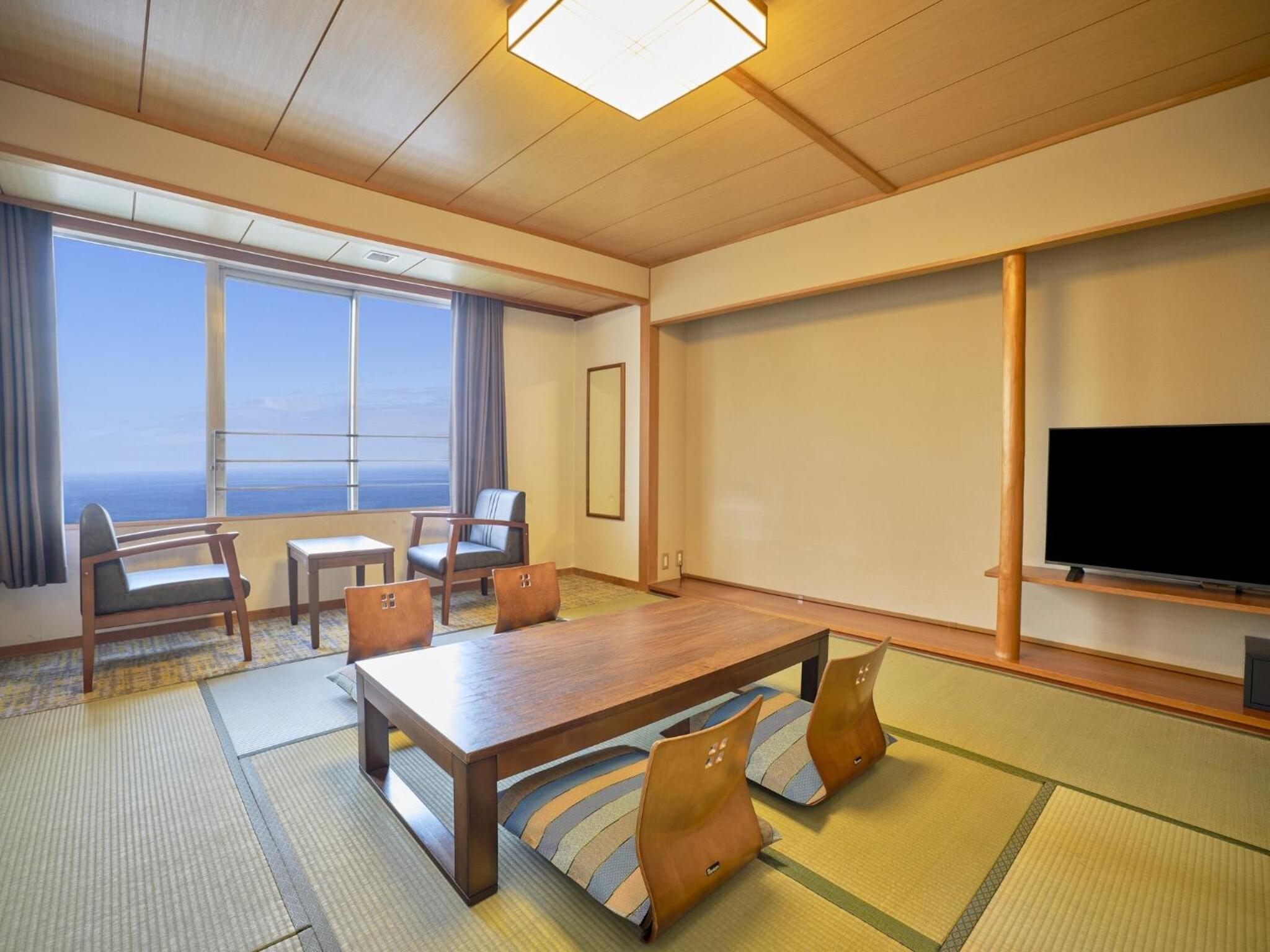 [Ocean View] Standard Japanese-Style Room & Terrace