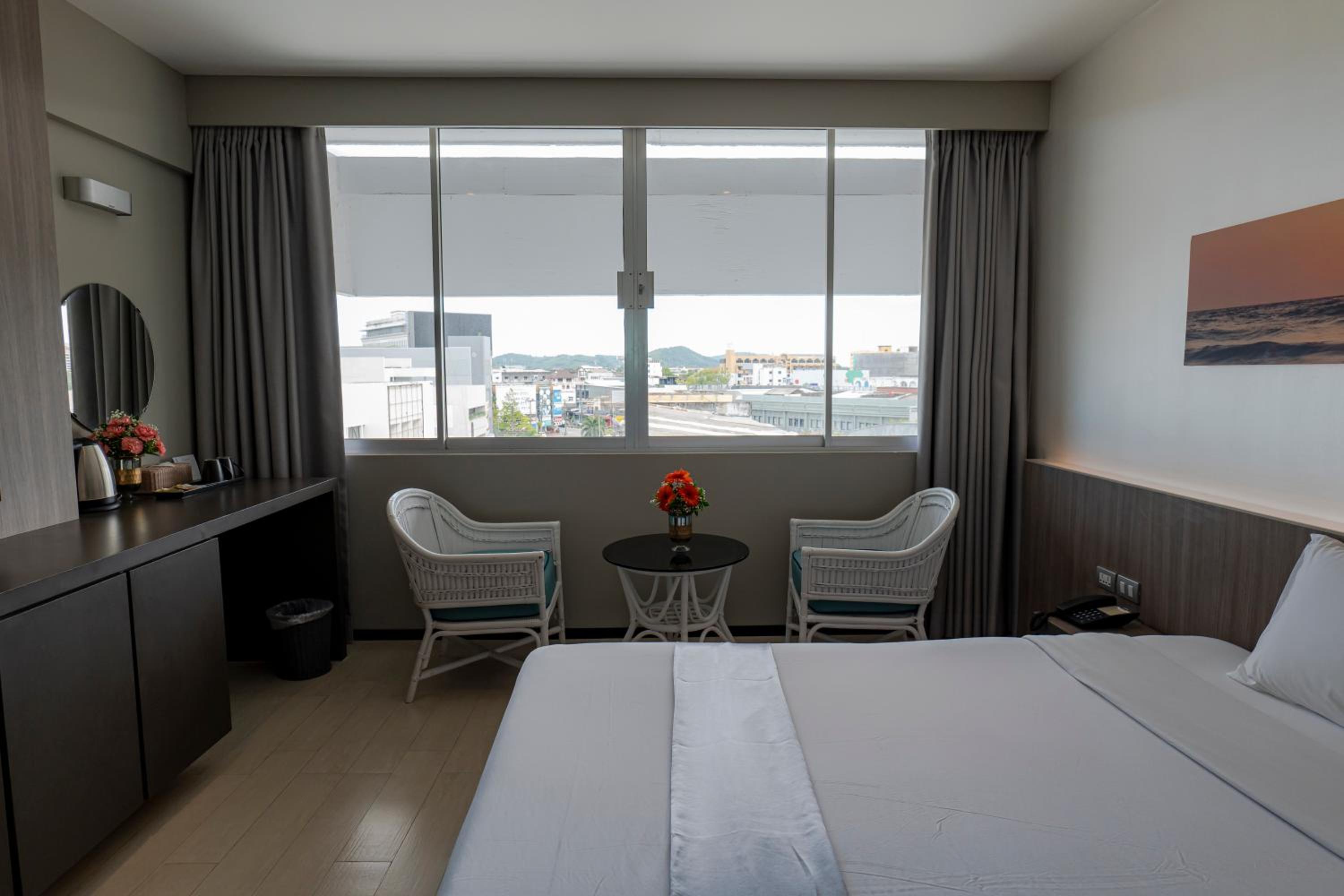 Deluxe Double Room - Photo 3