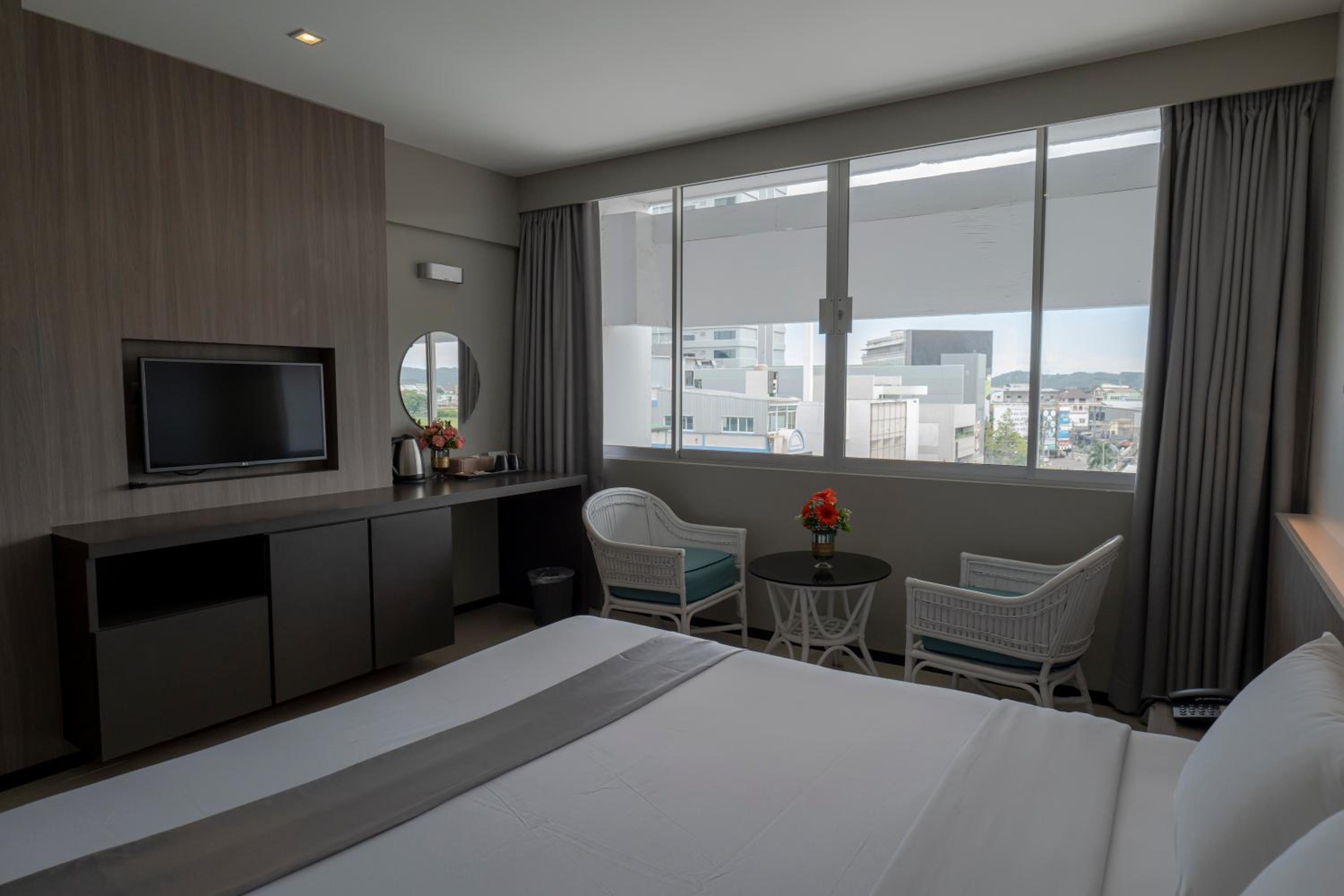 Deluxe Double Room - Photo 2
