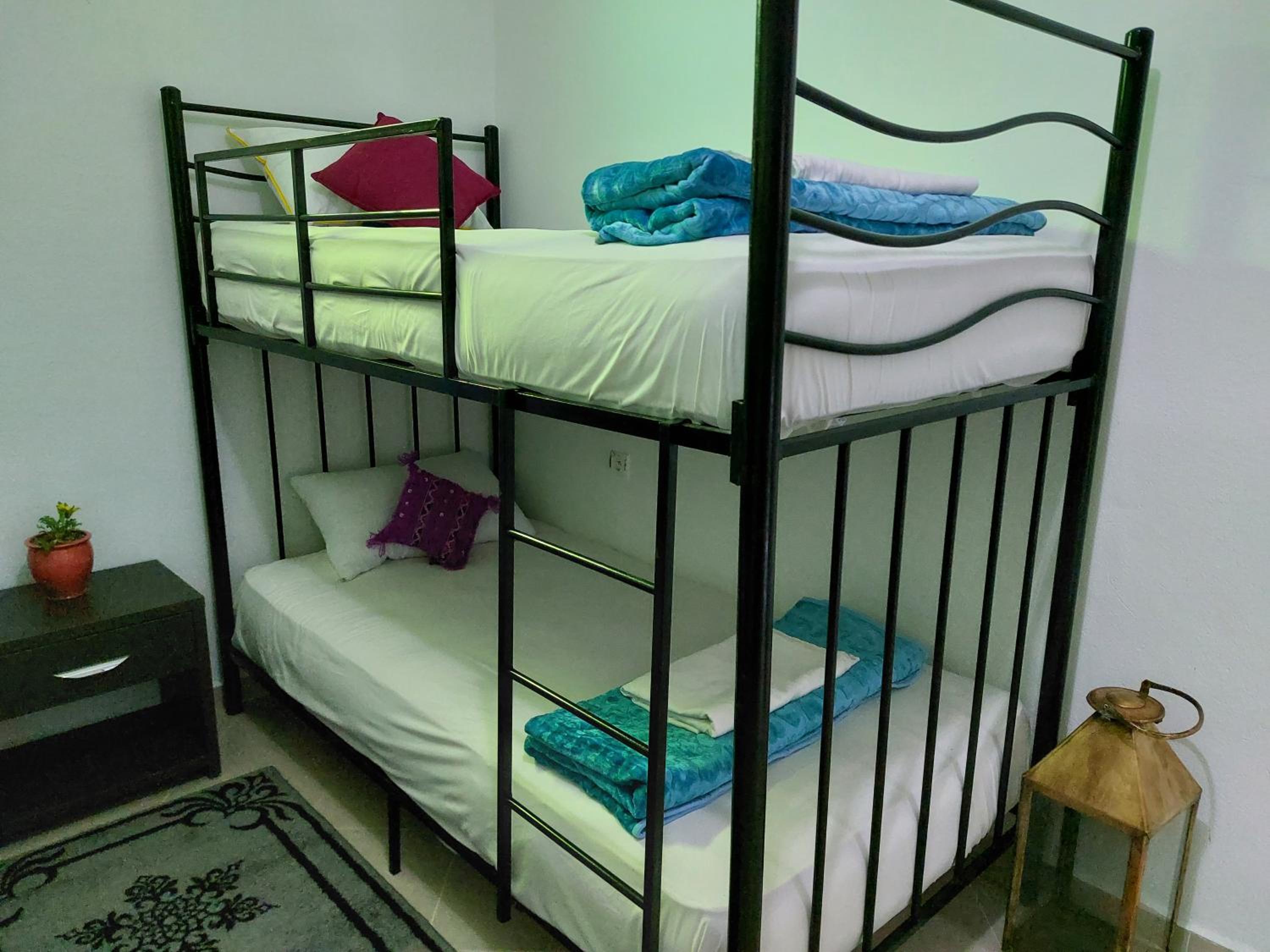 Bed in 4-Bed Male Dormitory Room photo 3