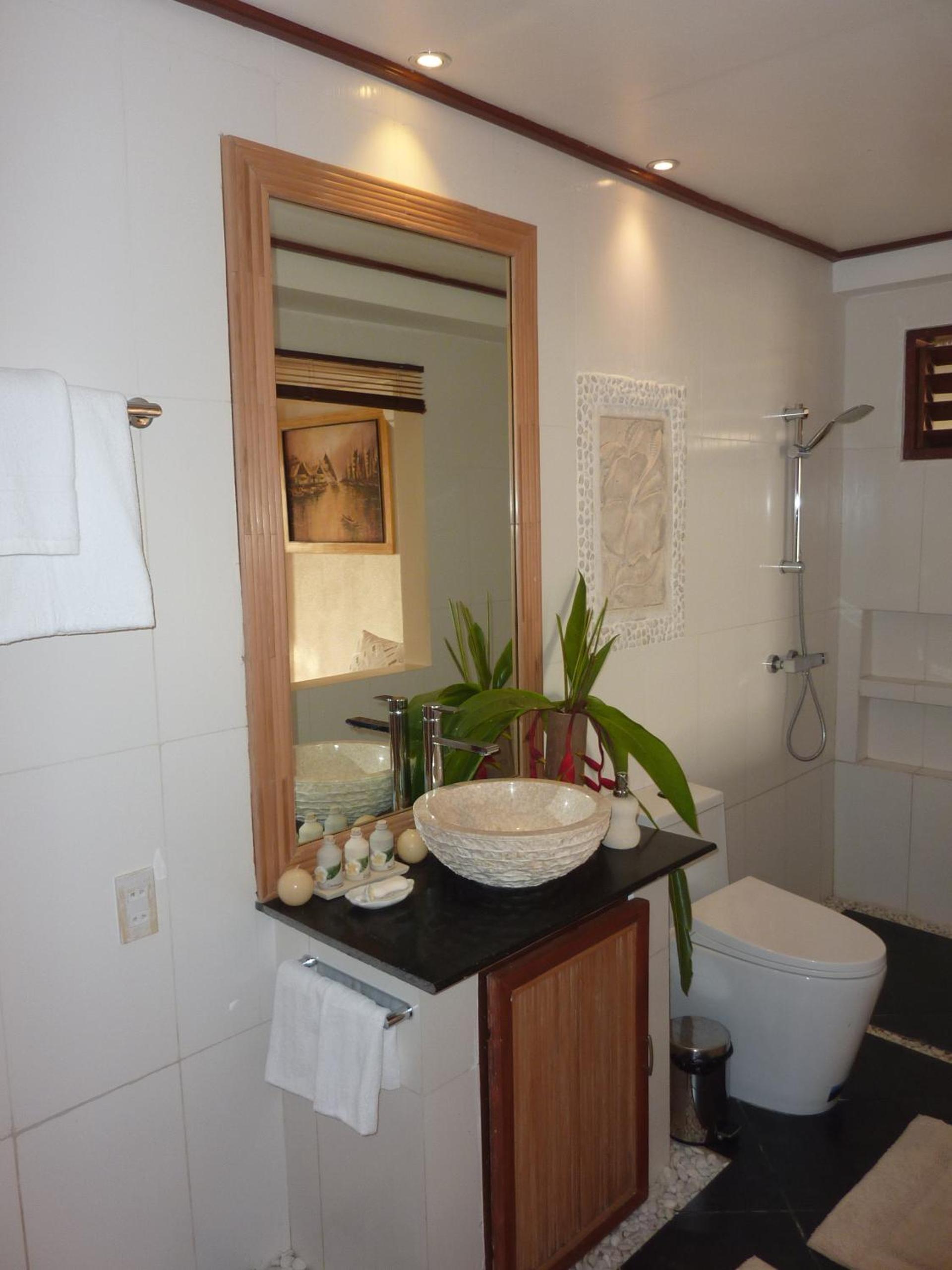 King Room with Sea View photo 3