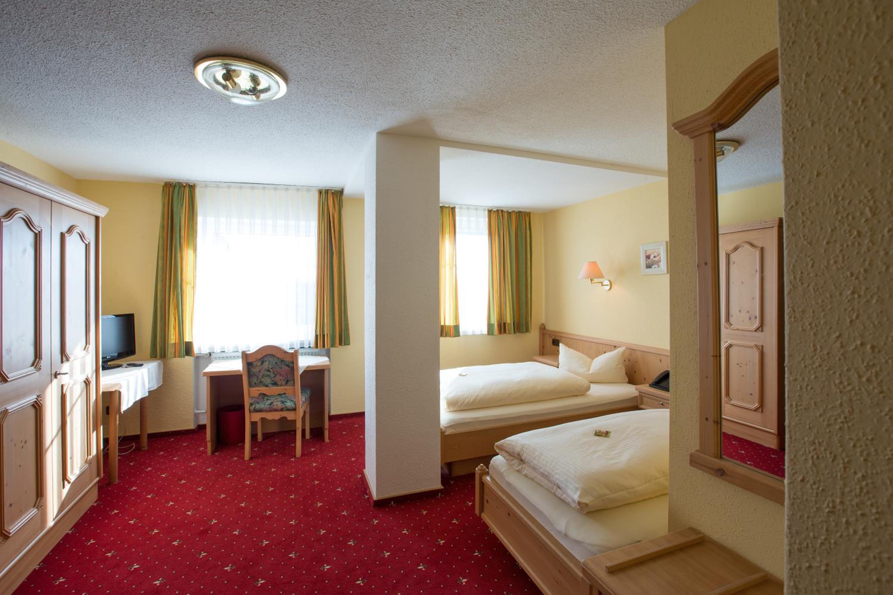 Twin Room photo 2