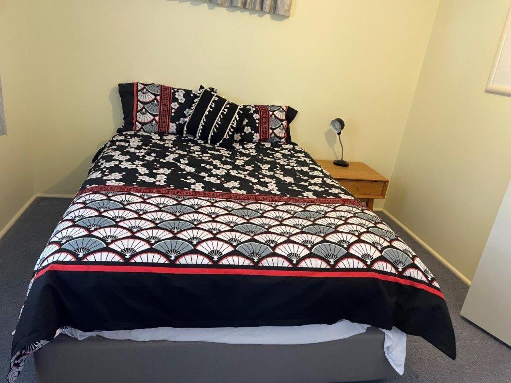 Three-Bedroom House photo 1