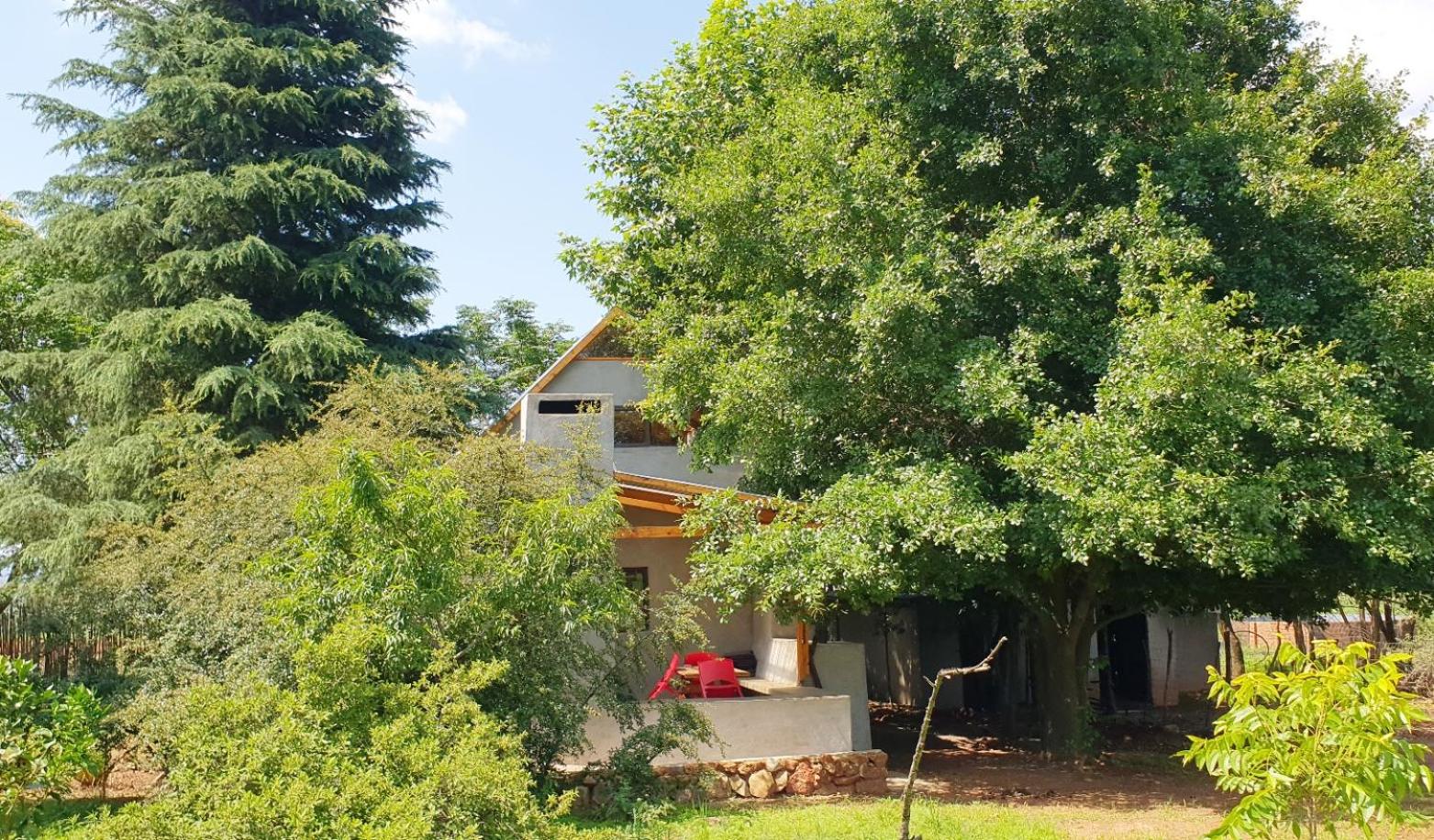 Cottage with Garden View - Photo 13