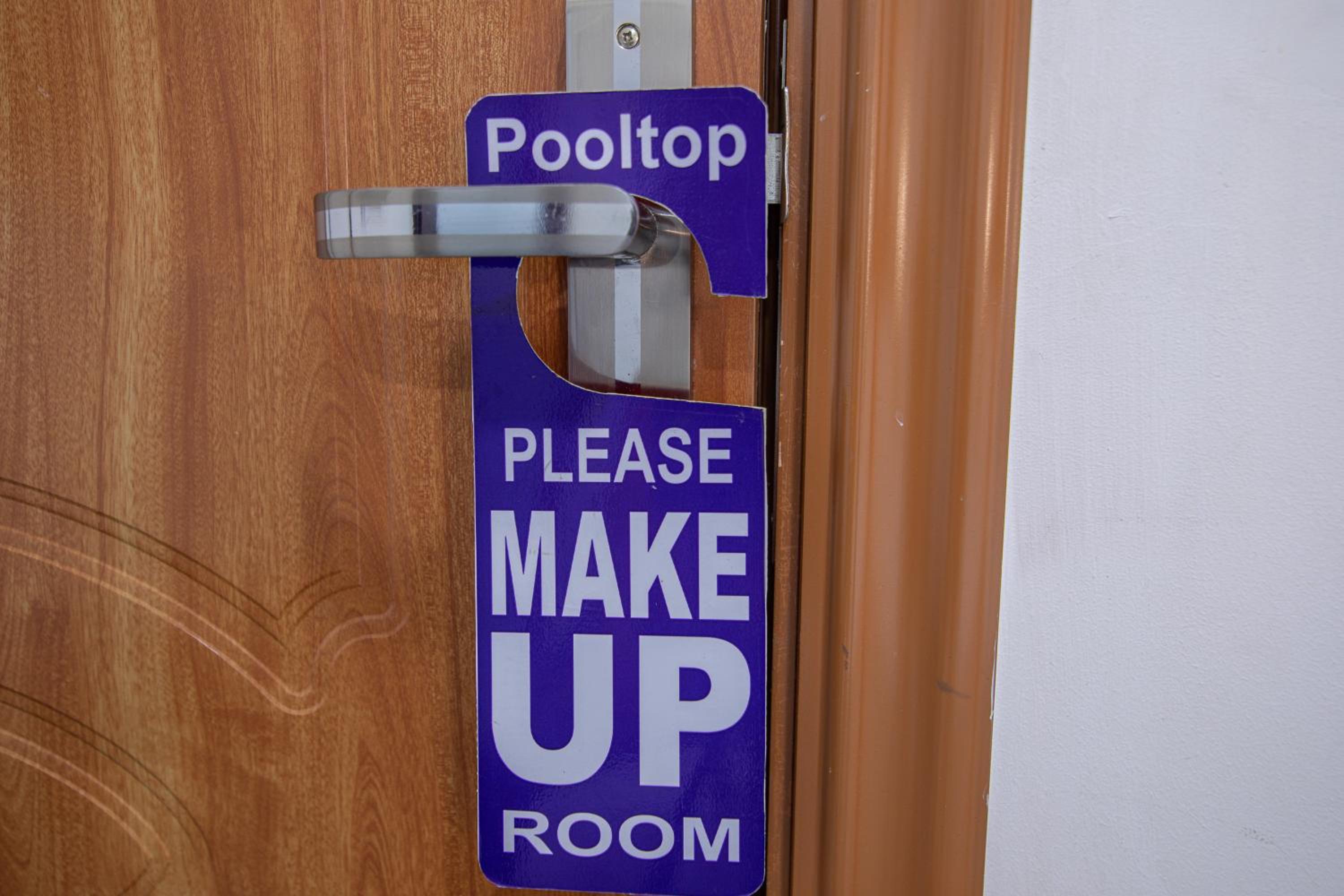Deluxe Double Room with Balcony - Photo 22