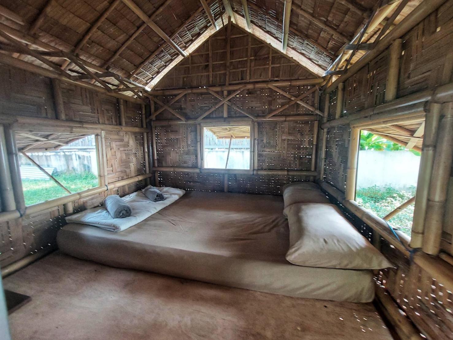 Bungalow with Sea View photo 1
