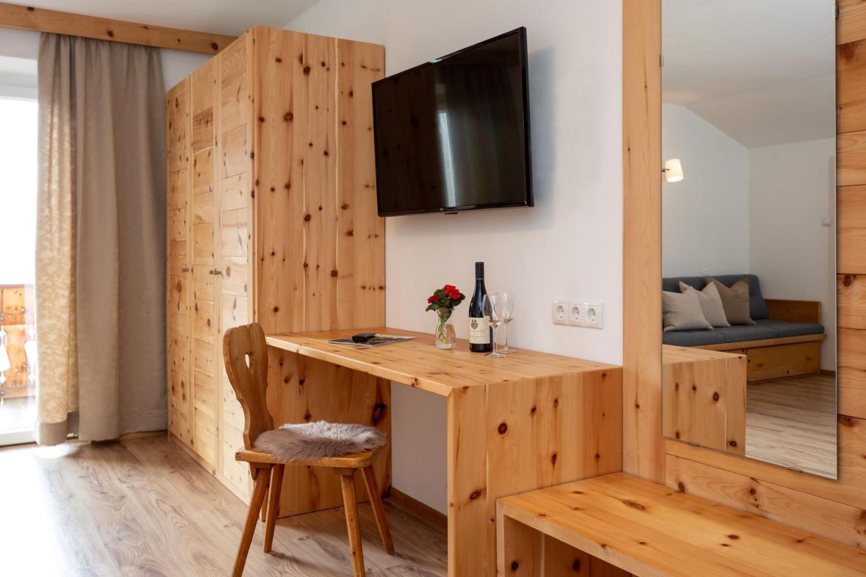 Large Double Room