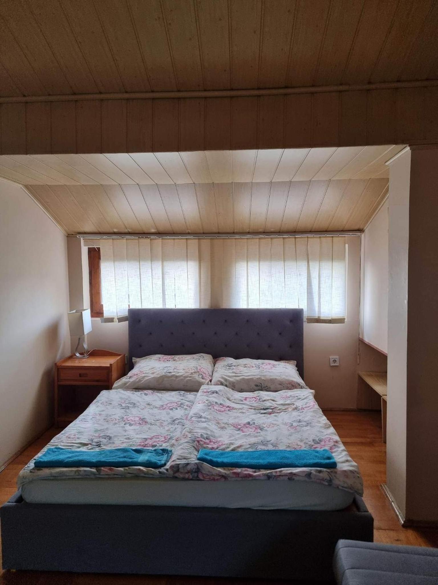 One-Bedroom Apartment - Photo 13