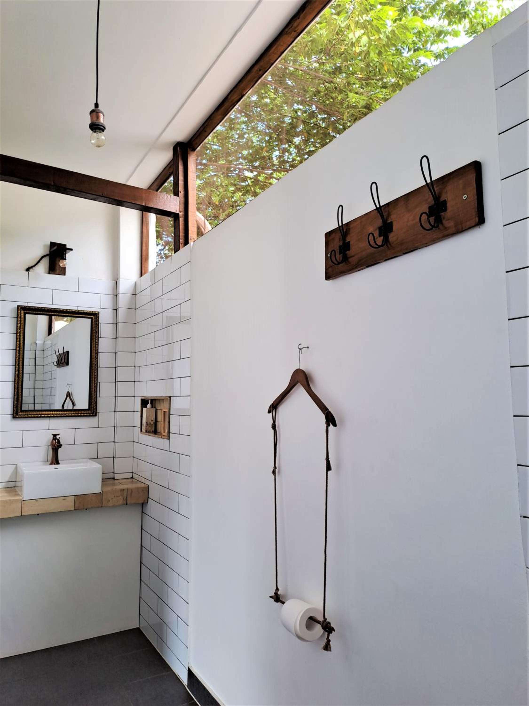 Boutique Room - Photo 34