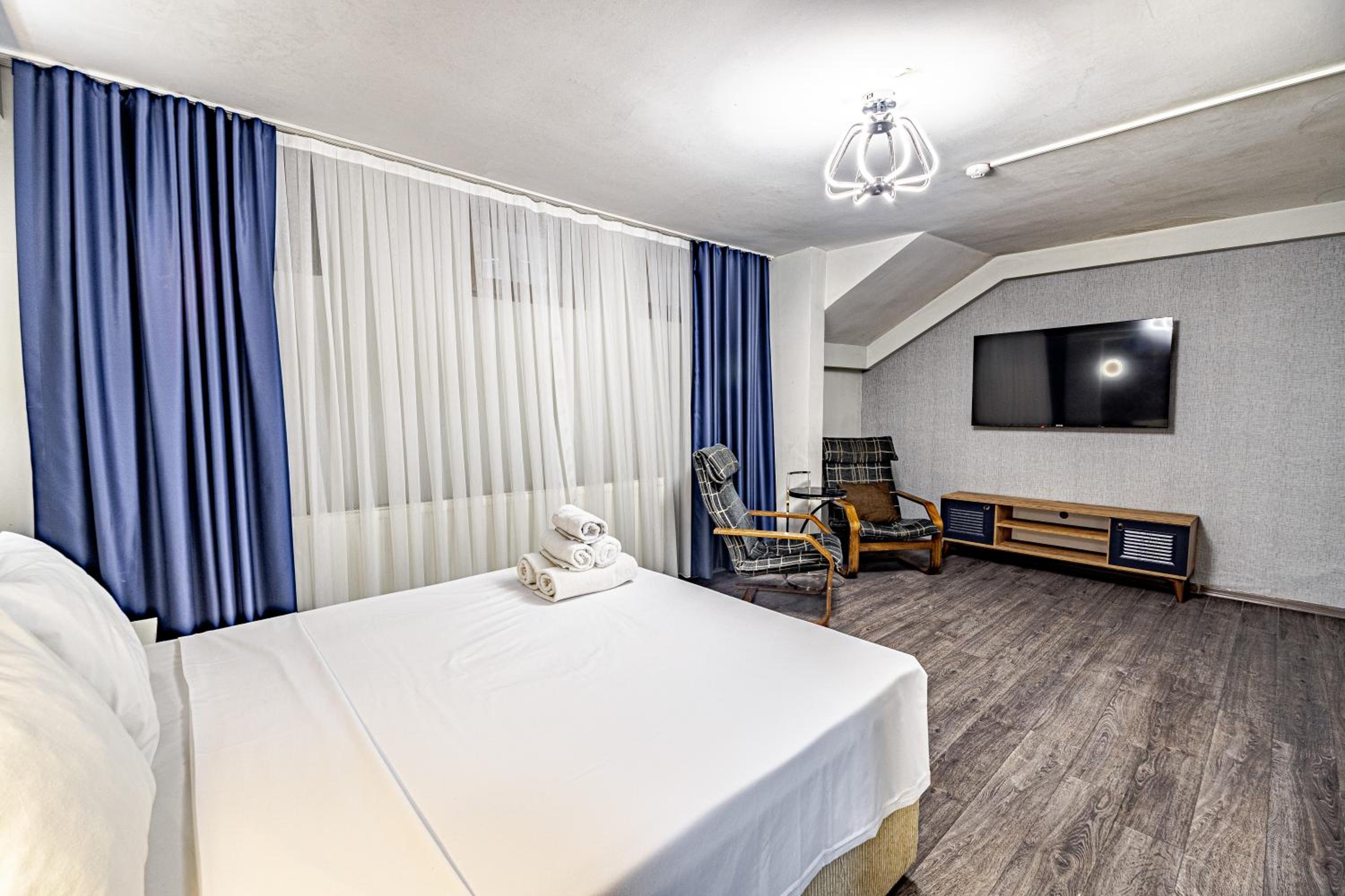 Economy Double Room photo 1
