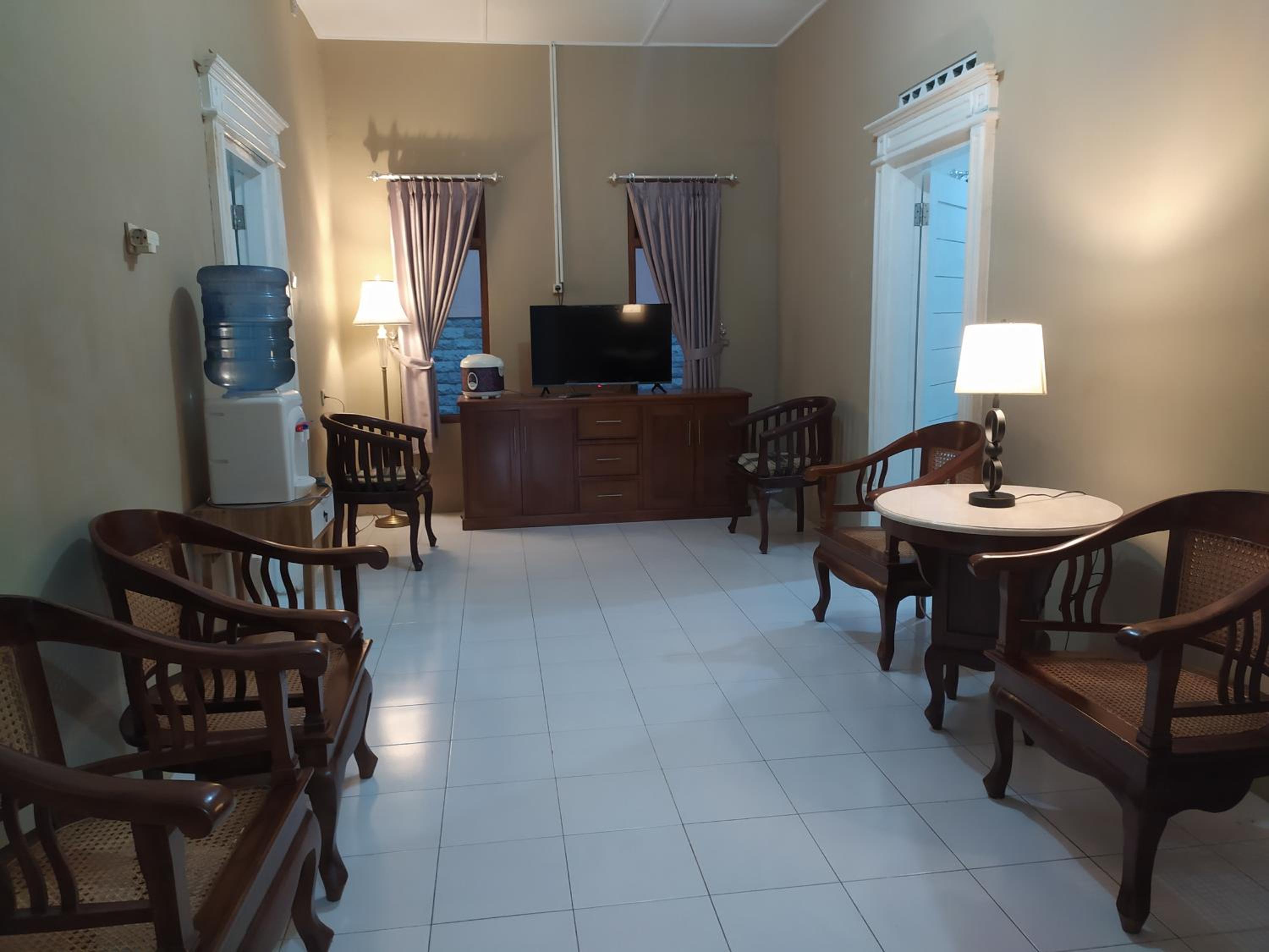Three-Bedroom House photo 1