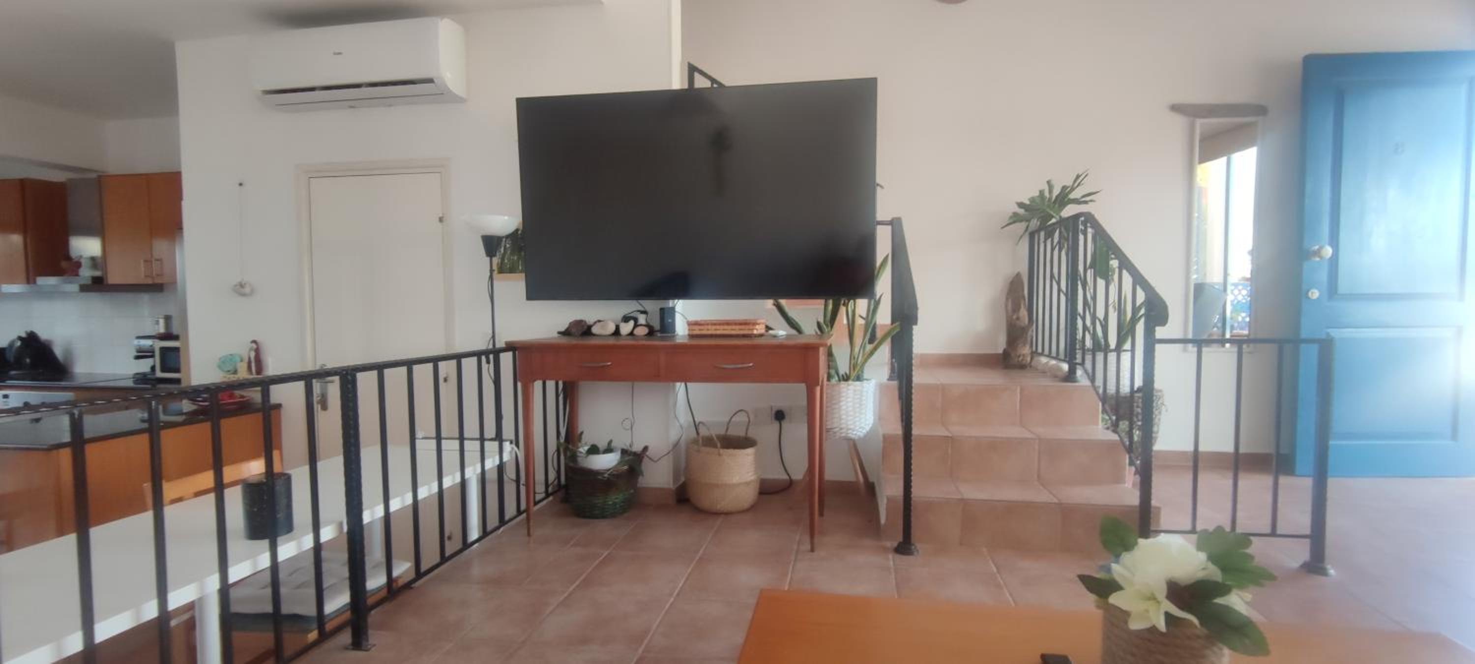 Two-Bedroom House photo 3