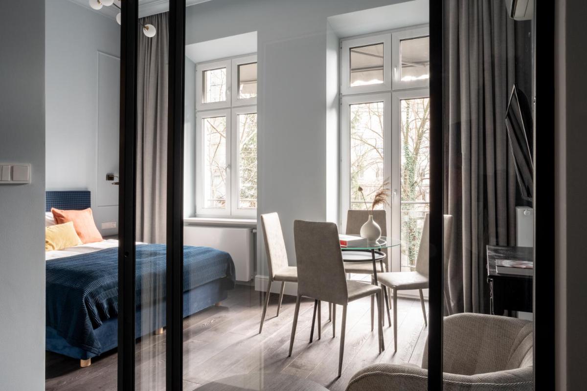 Elite Apartment with Balcony