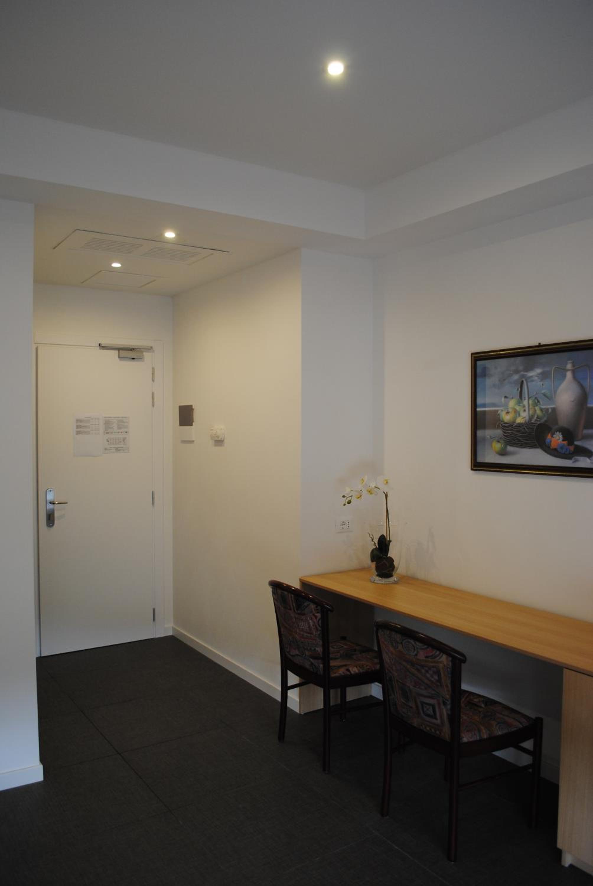 Suite with Terrace - Photo 7