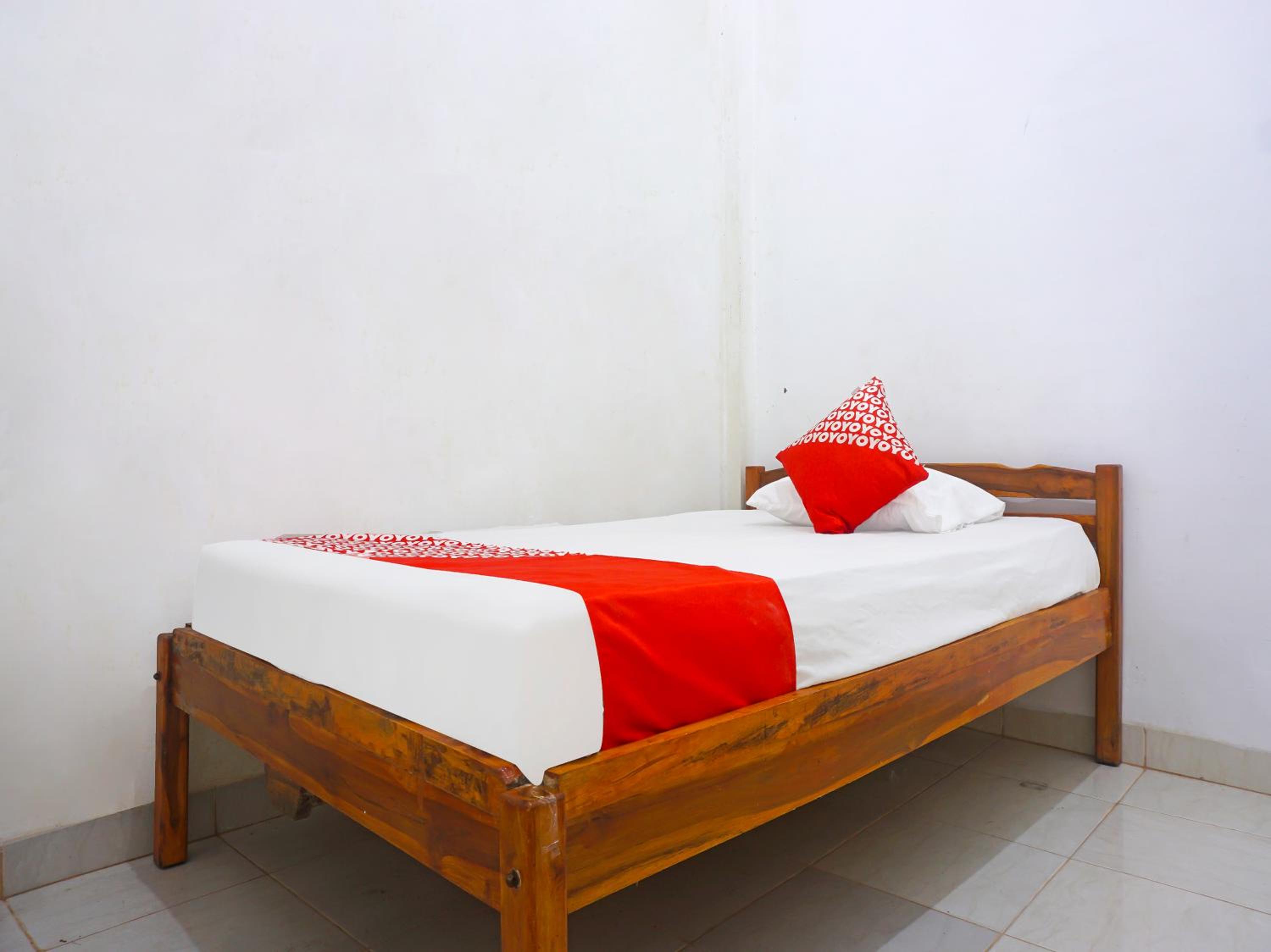 Superior Single Room