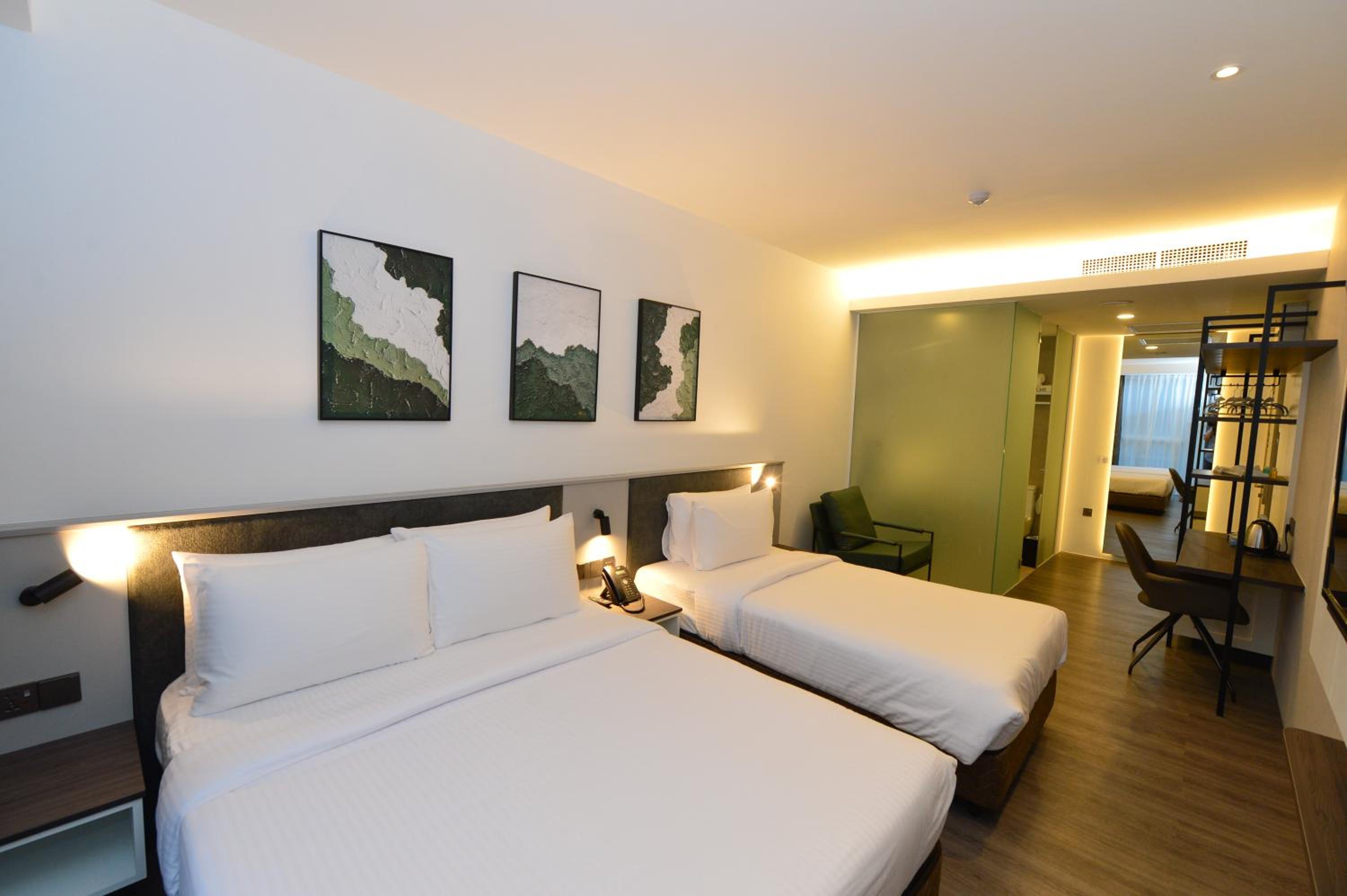 Executive Triple Room