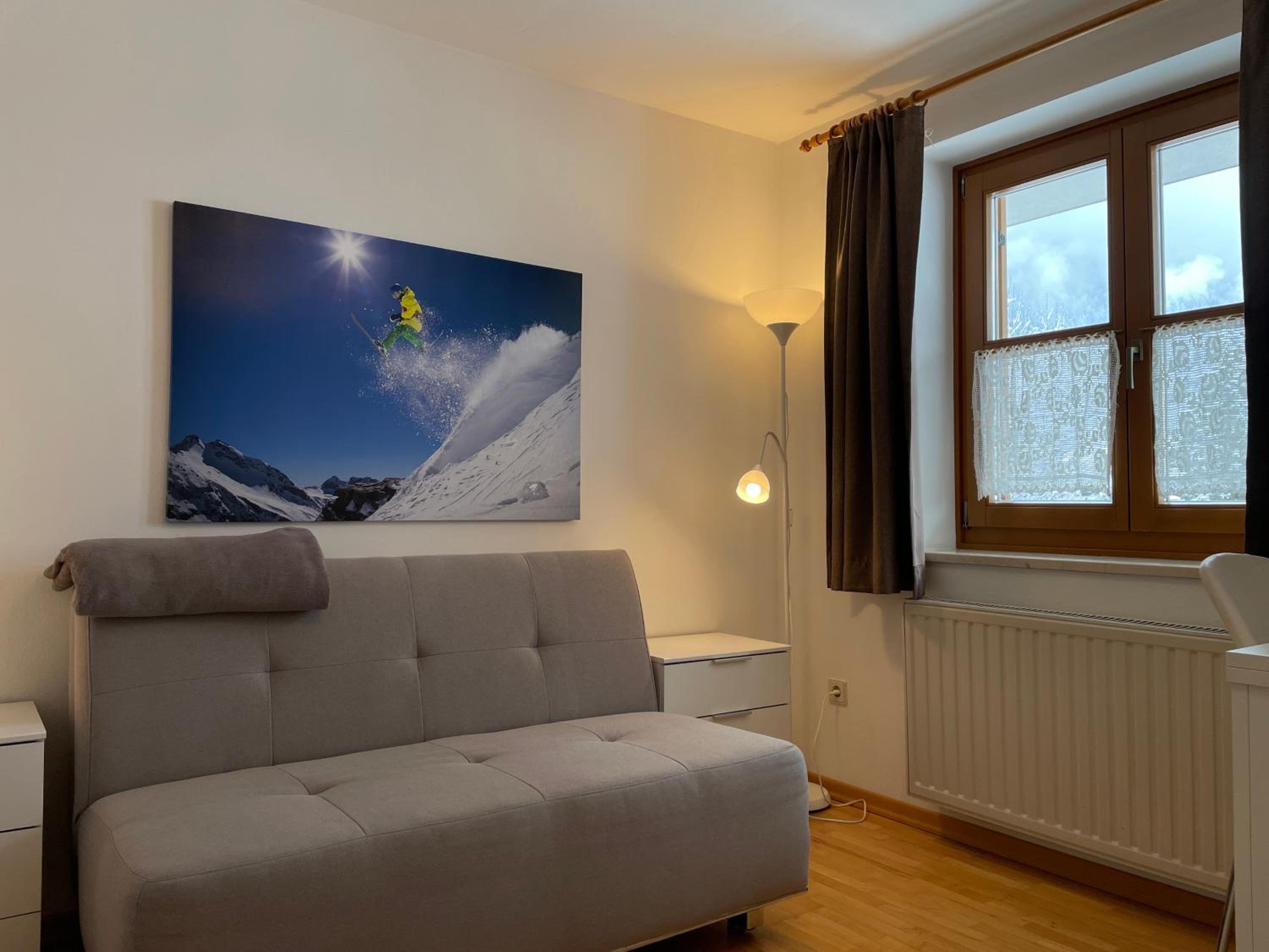 Studio Apartment