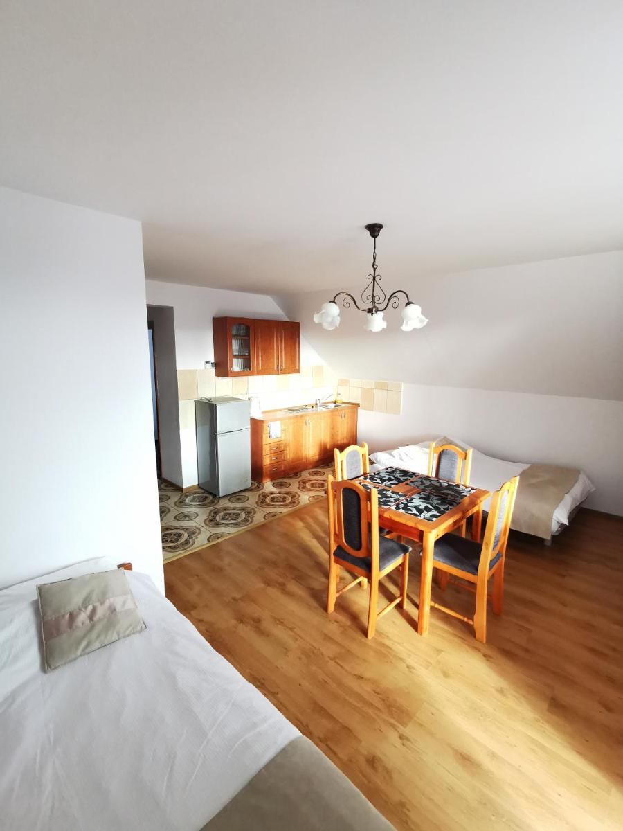 Apartment with Balcony photo 2