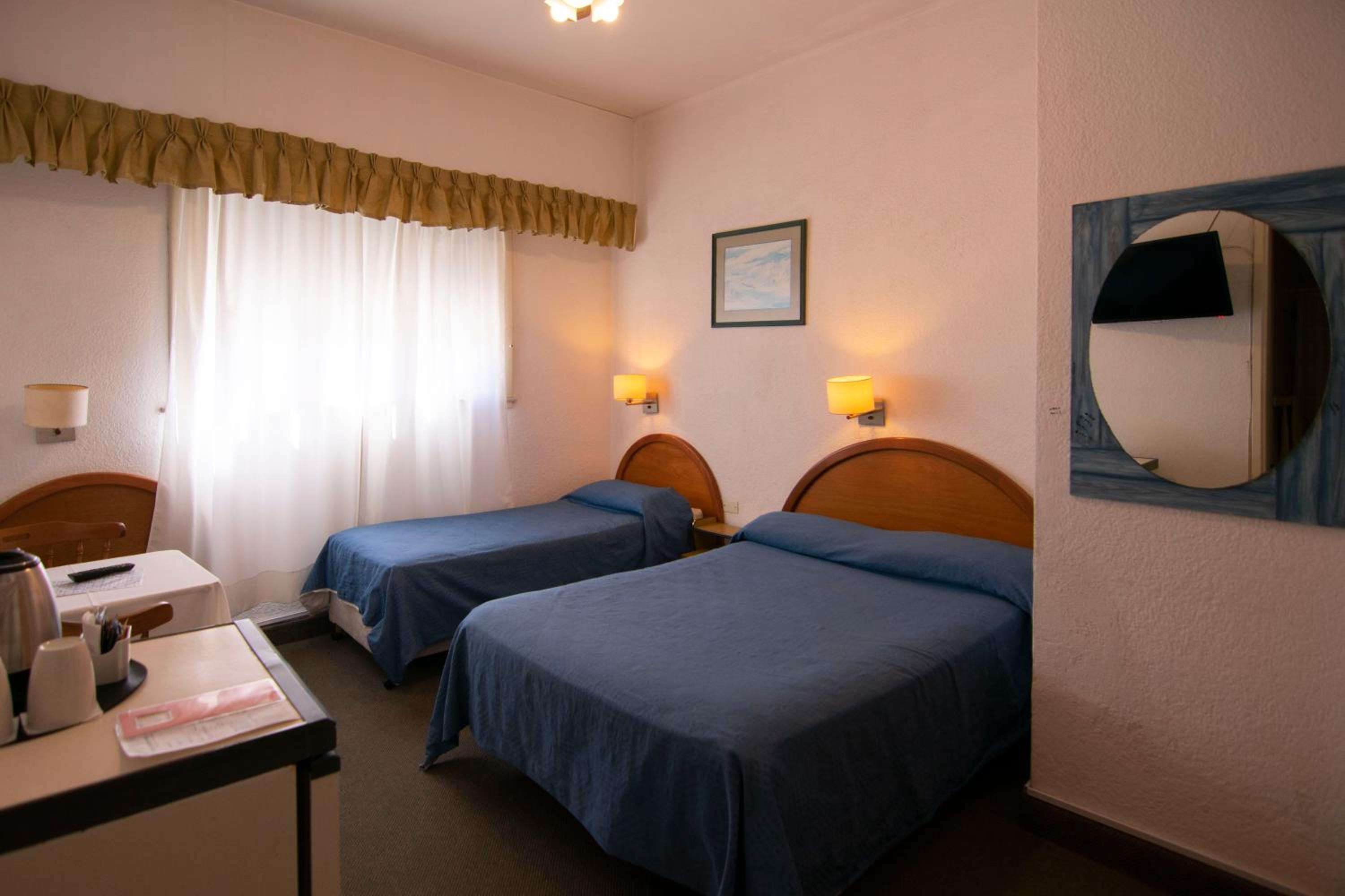 Standard Triple Room photo 1