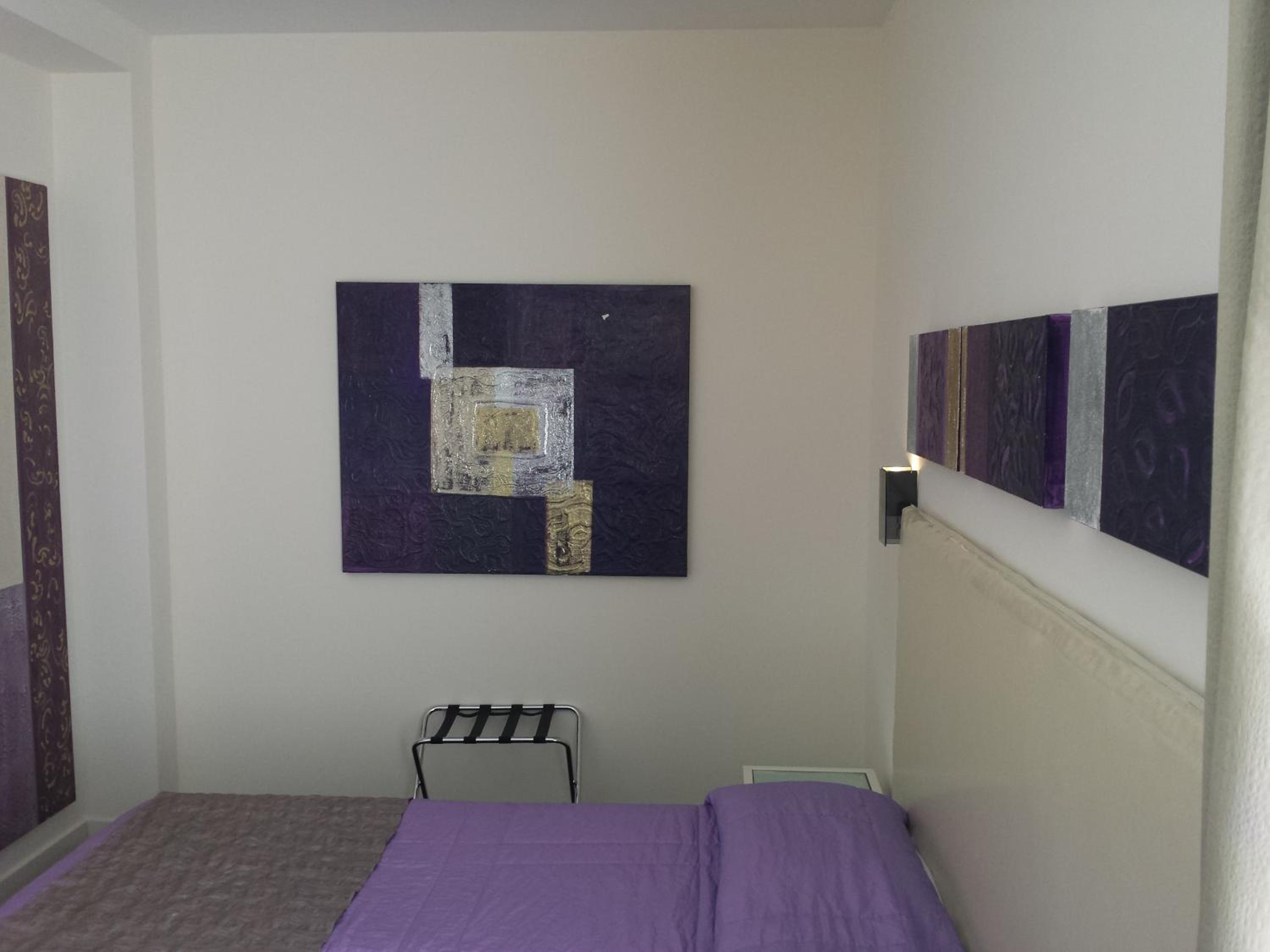Double Room - Photo 9