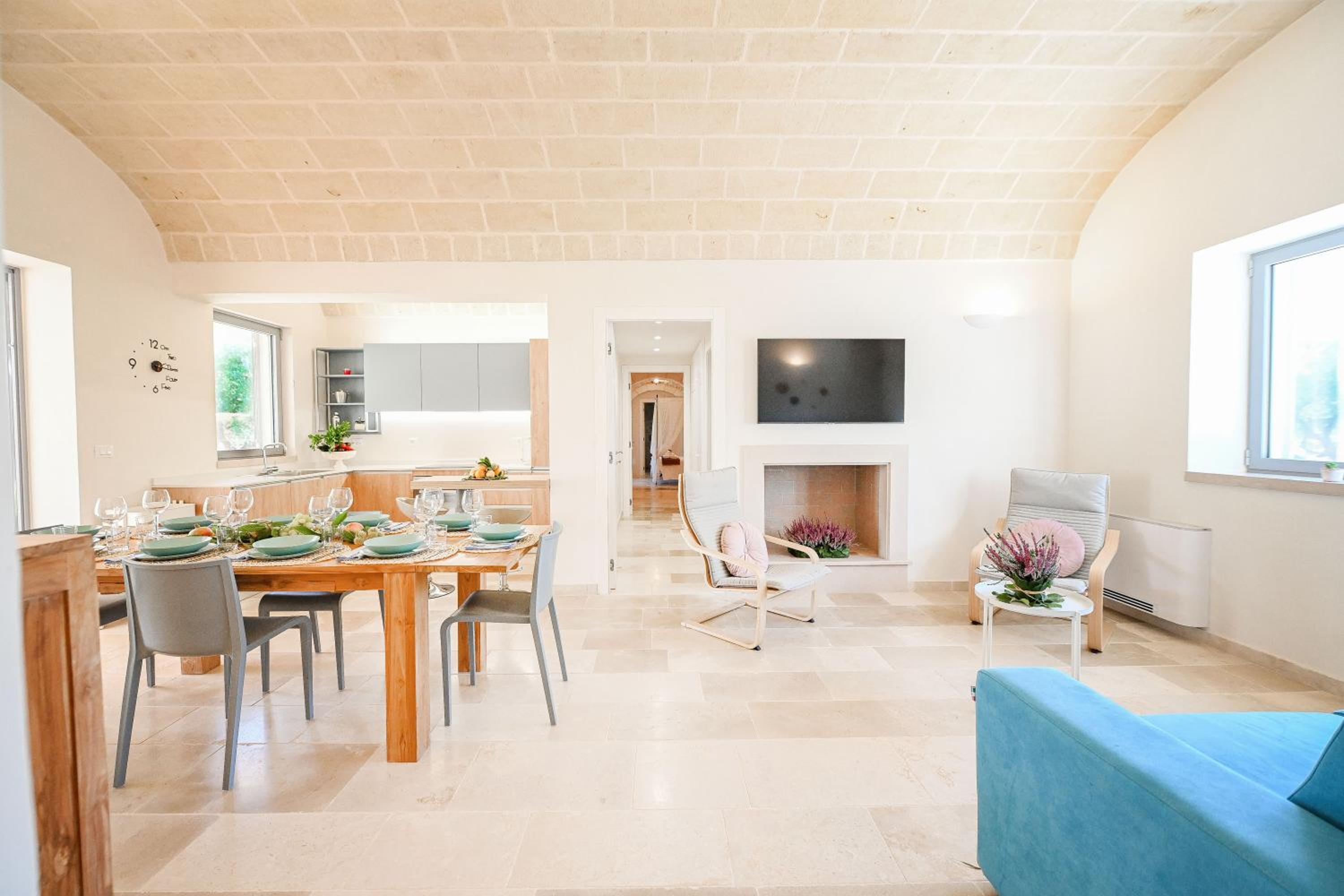 Villa photo 1