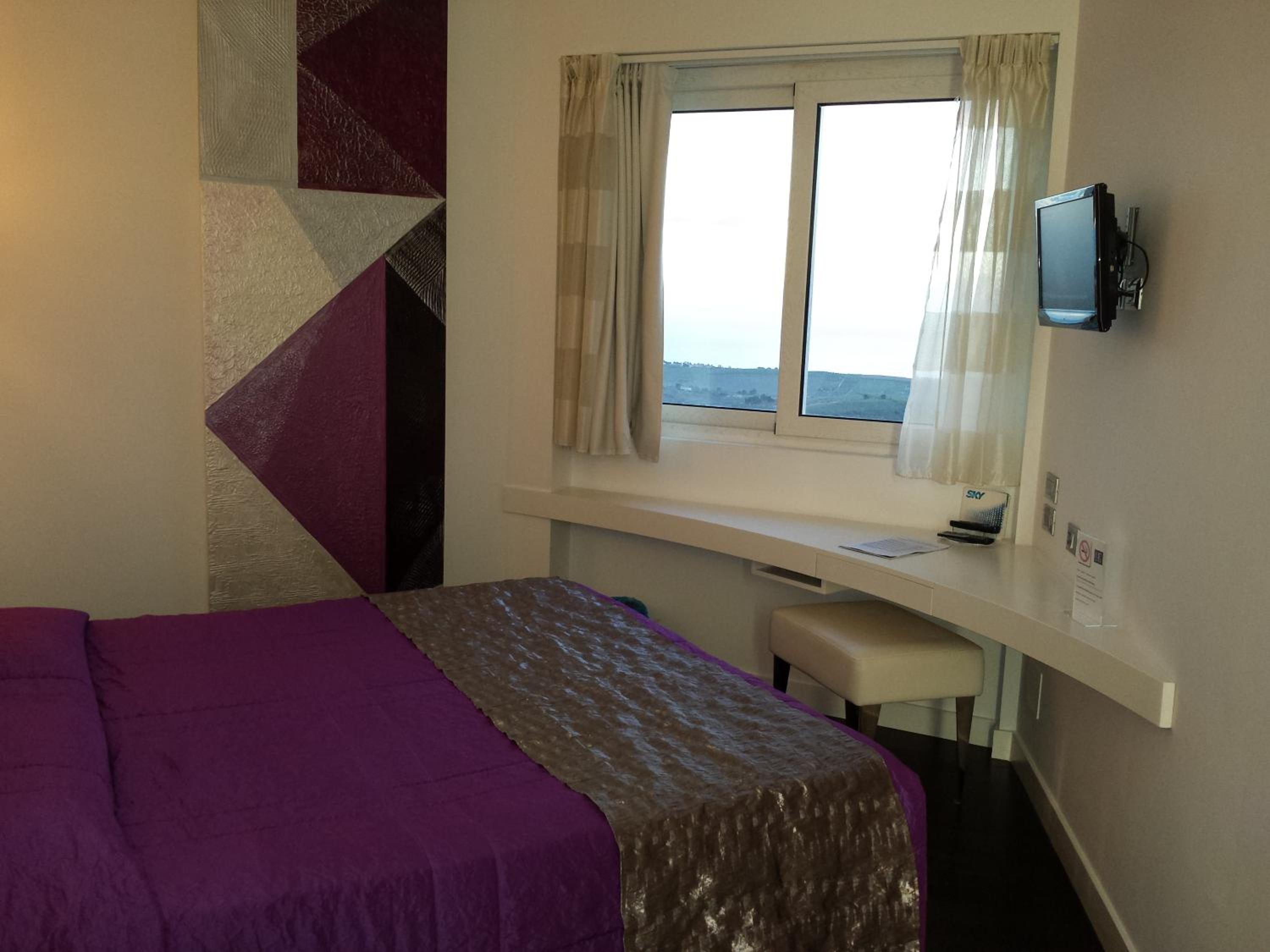 Double Room - Photo 24