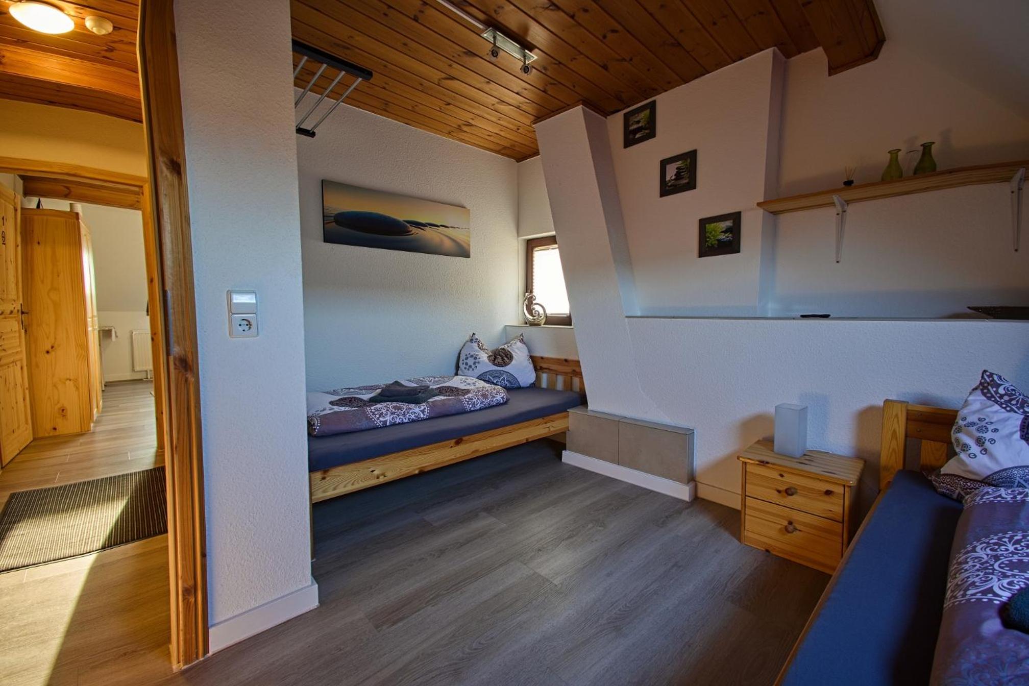 Double Room - Photo 10