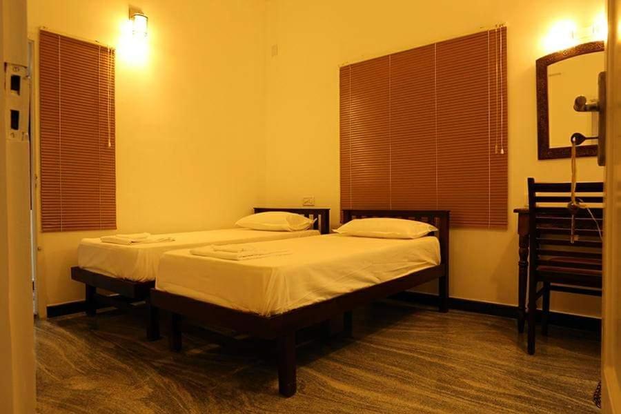 Budget Double or Twin Room - Photo 2