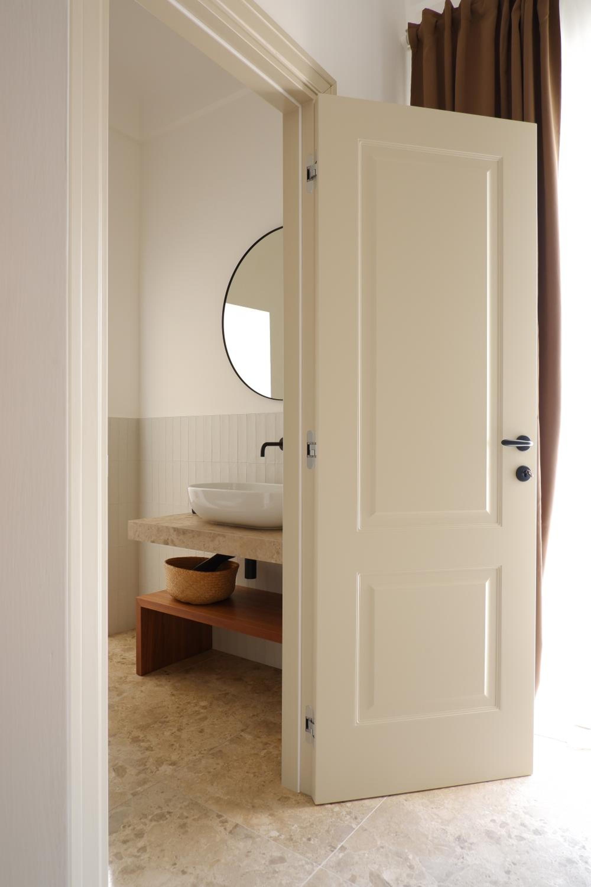 King Room with Spa Bath photo 3