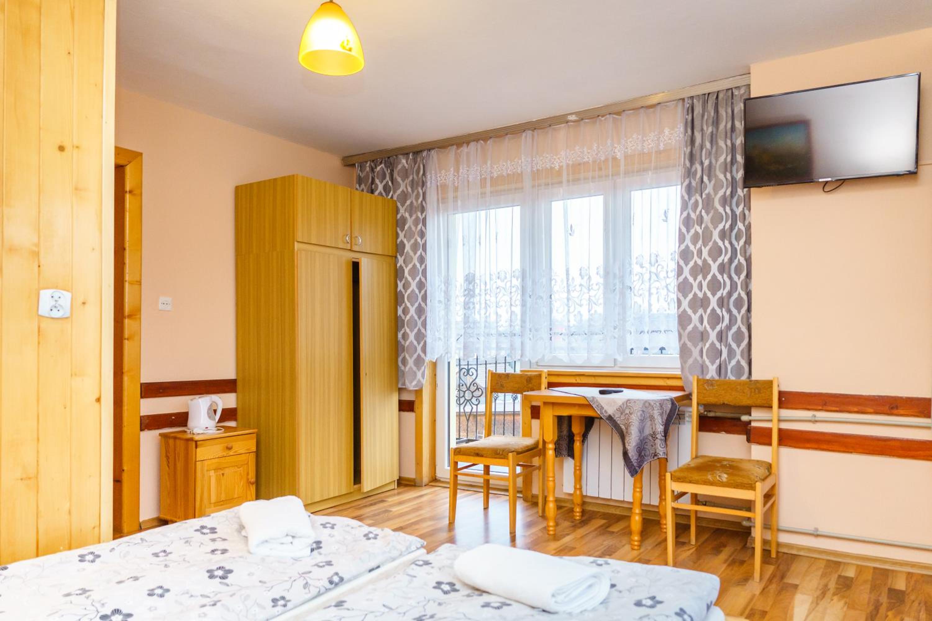 Large Double Room photo 1