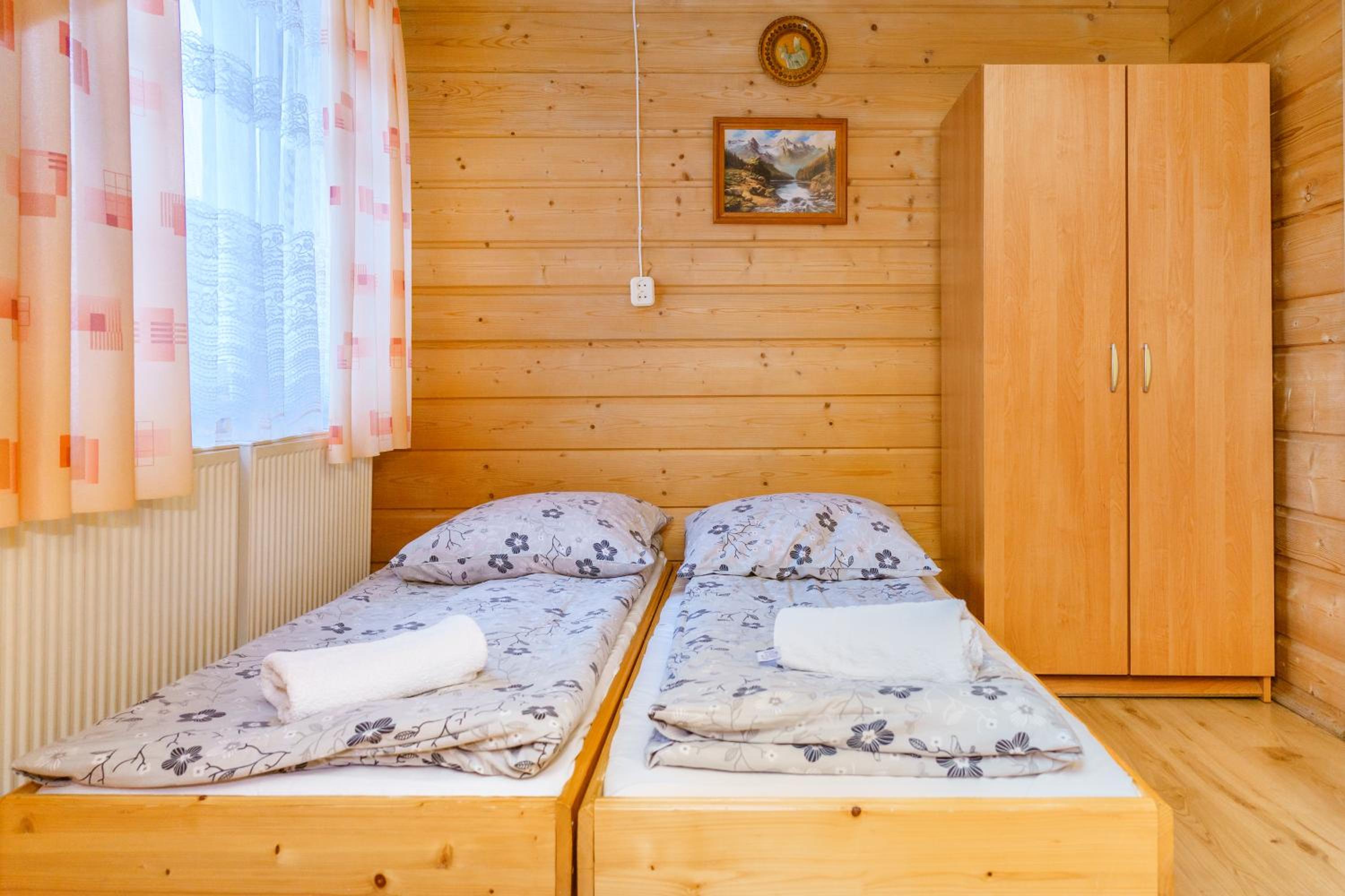 Large Double Room photo 1